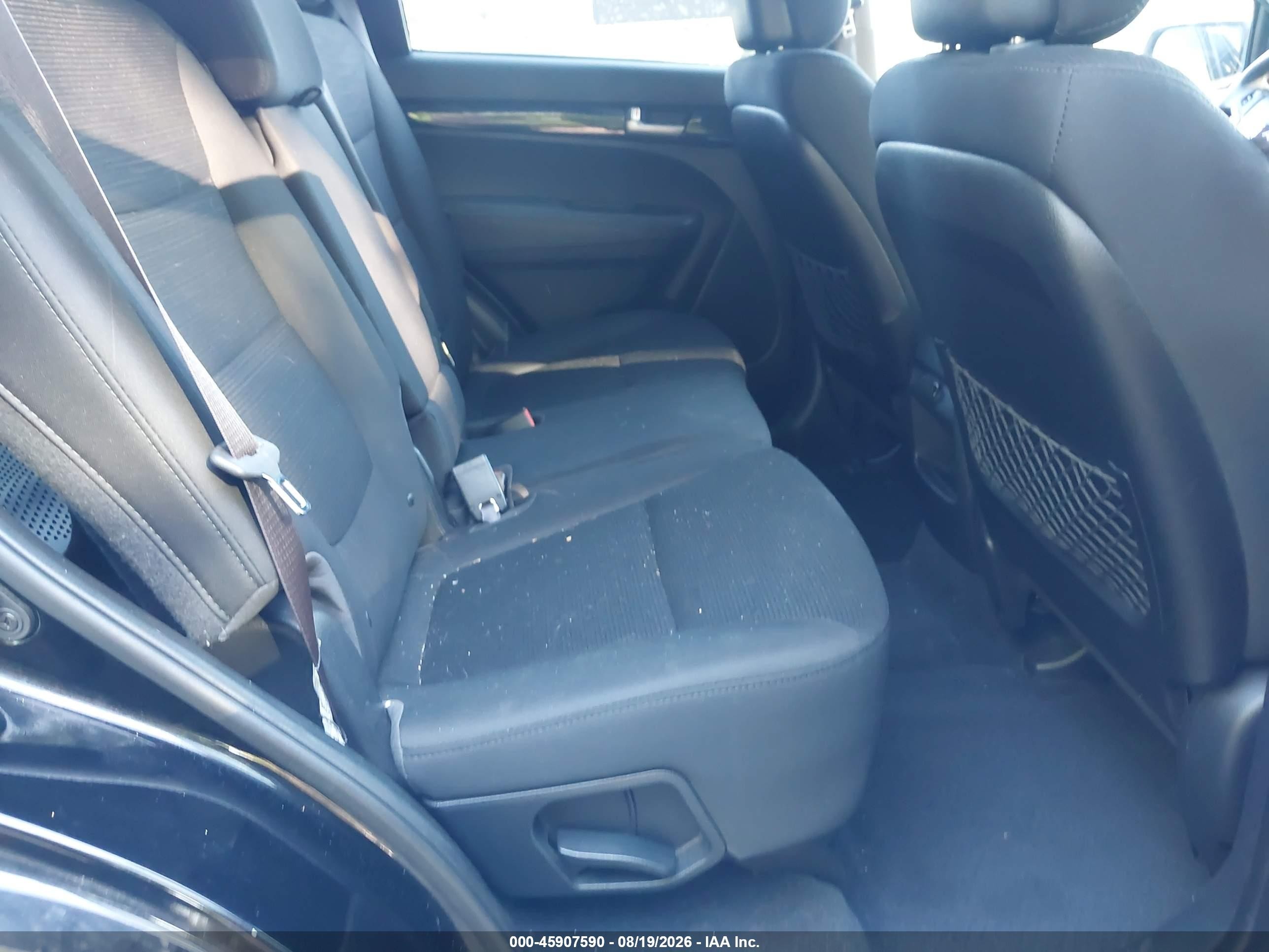2015 Kia Sorento Lx Black vin: 5XYKTCA62FG650228
