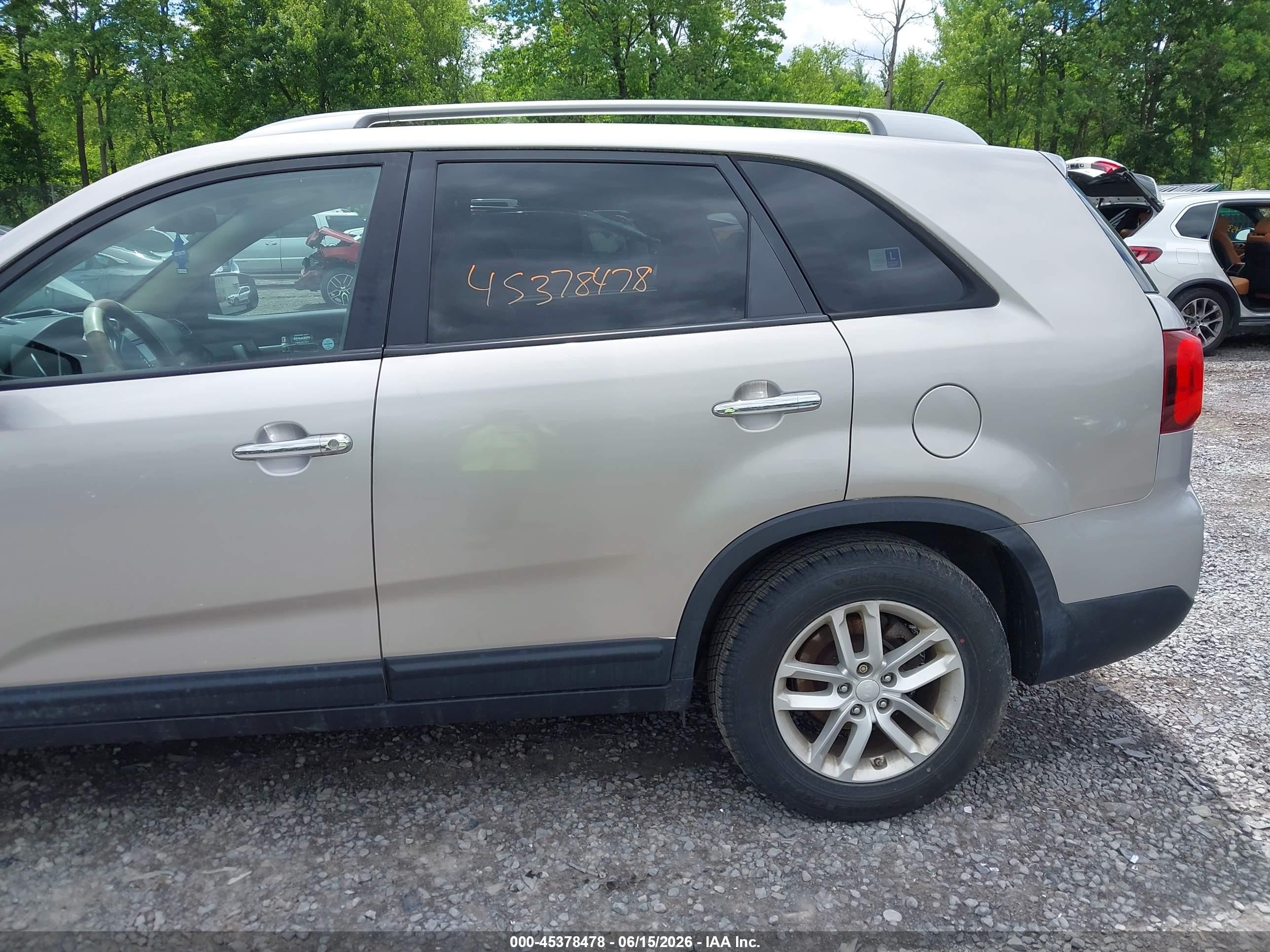 2015 Kia Sorento Lx Gold vin: 5XYKTCA62FG654974