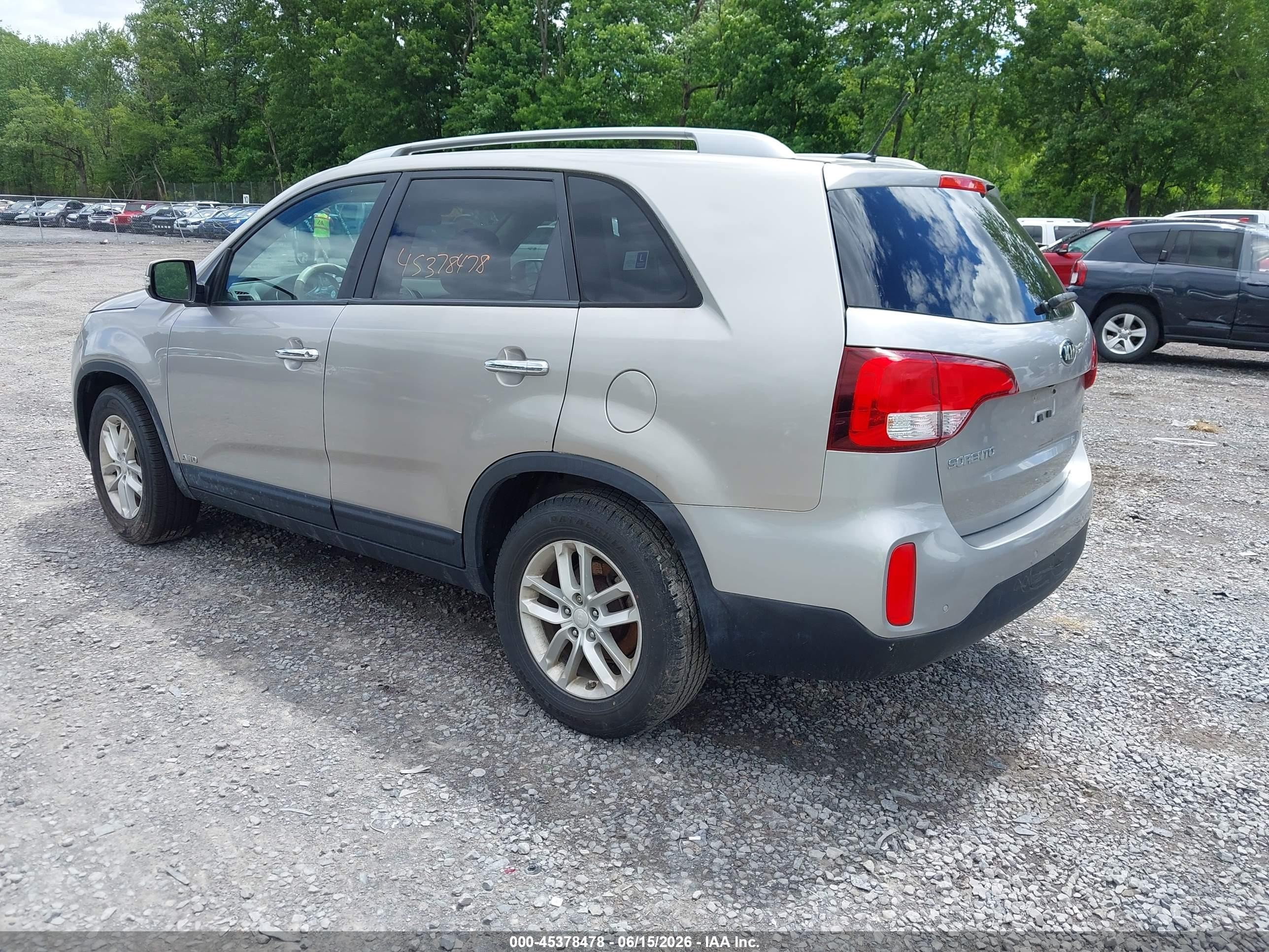 2015 Kia Sorento Lx Gold vin: 5XYKTCA62FG654974