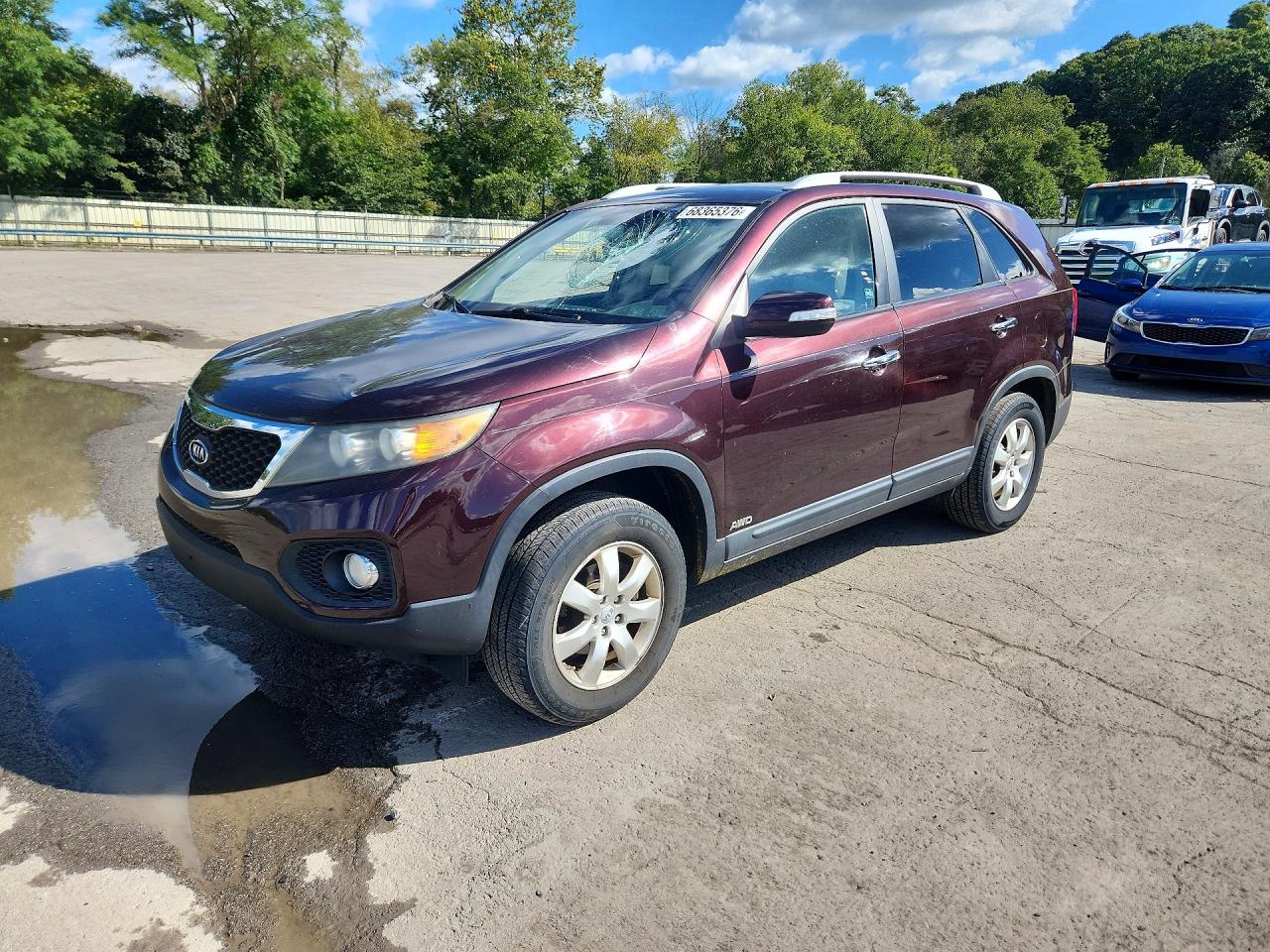 2012 Kia Sorento Lx Burgundy vin: 5XYKTCA63CG231431