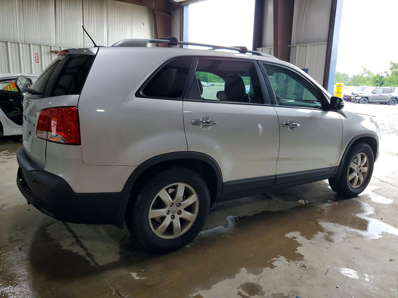 2012 Kia Sorento Lx Silver vin: 5XYKTCA63CG256930