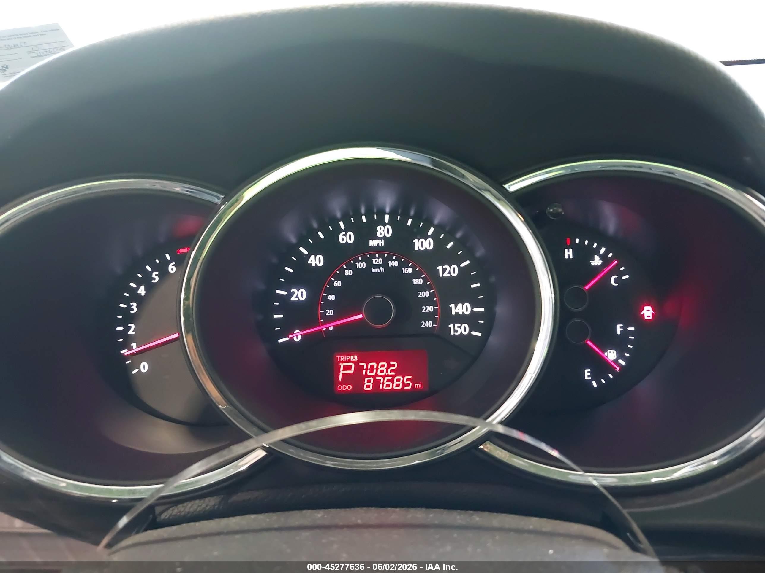 2013 Kia Sorento Lx Beige vin: 5XYKTCA63DG334950