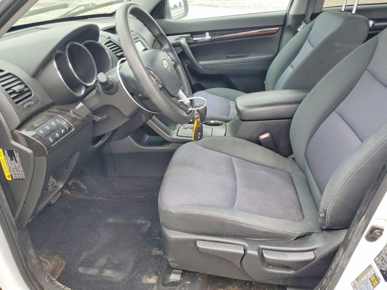 2013 Kia Sorento Lx White vin: 5XYKTCA63DG347195