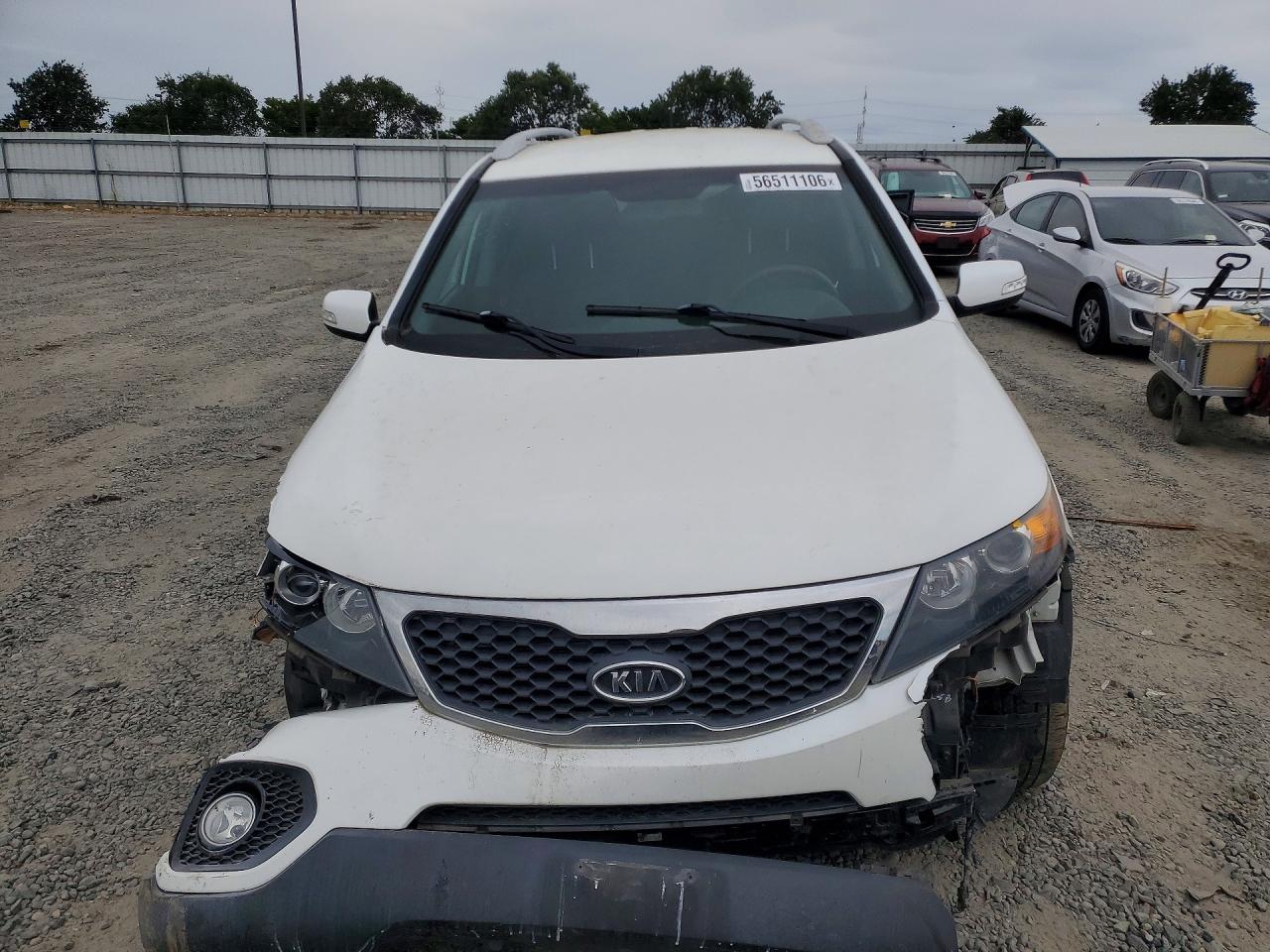 2013 Kia Sorento Lx White vin: 5XYKTCA63DG347195