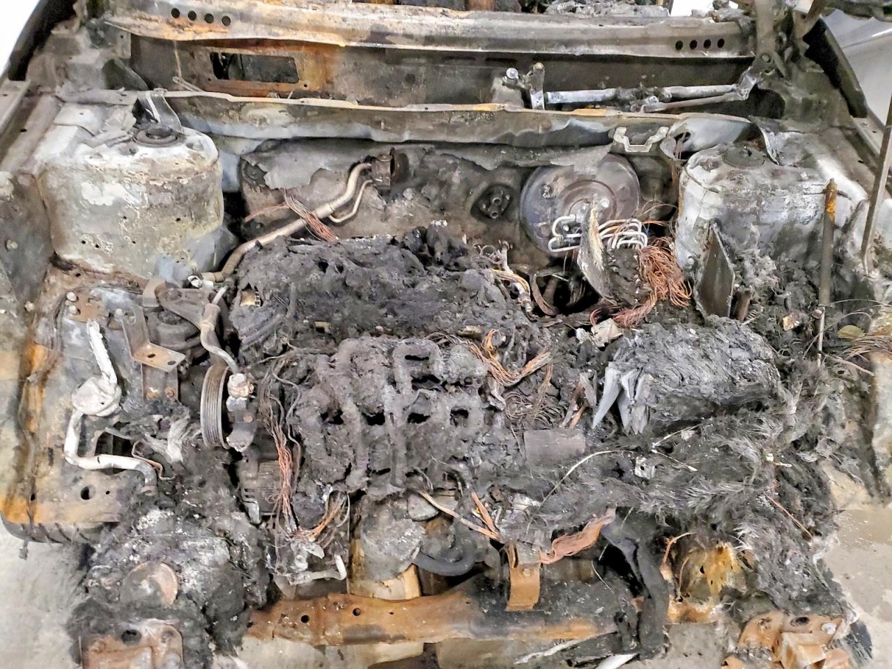 2013 Kia Sorento Lx Burn vin: 5XYKTCA63DG357922