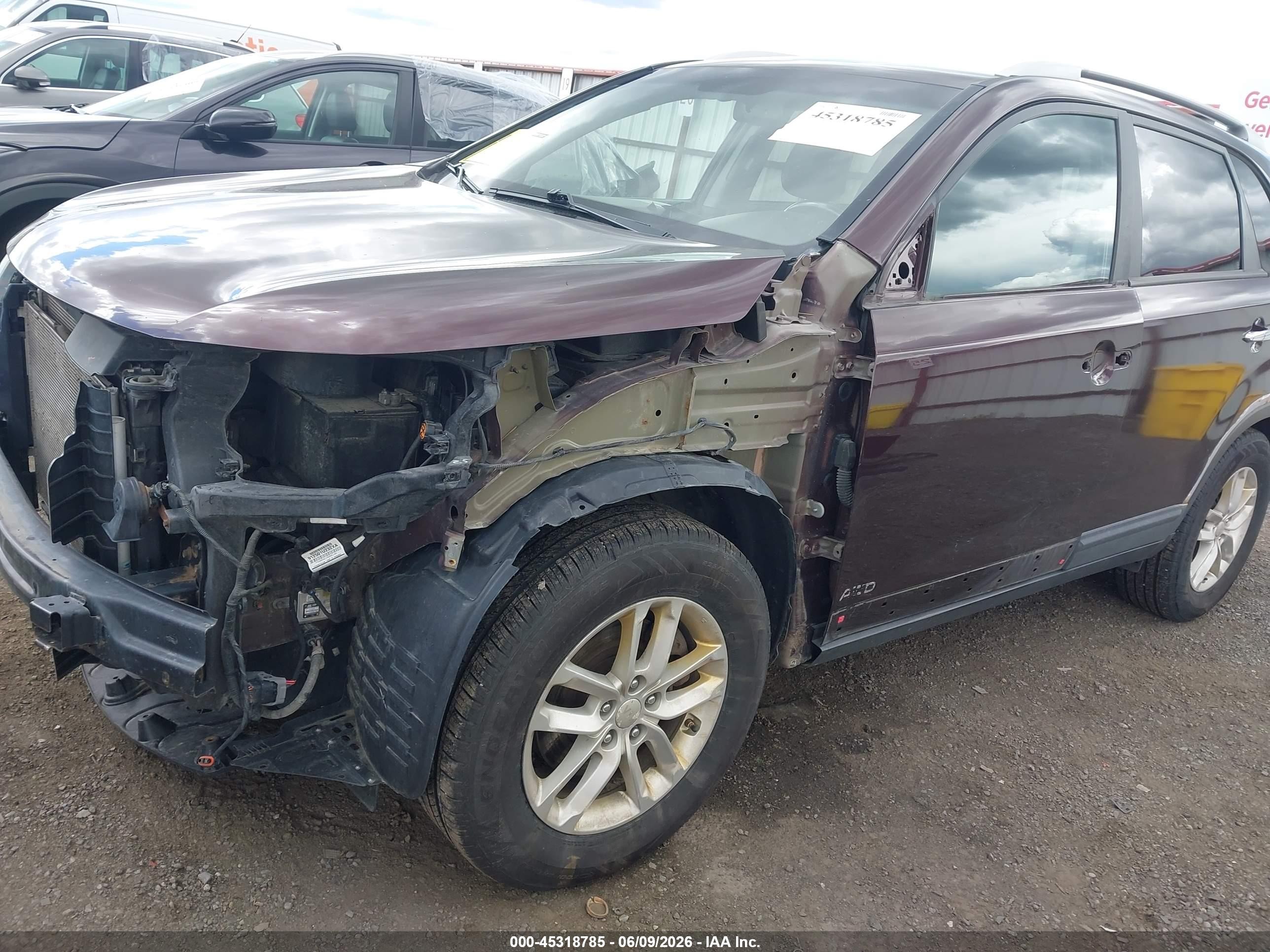2014 Kia Sorento Lx Burgundy vin: 5XYKTCA63EG465734