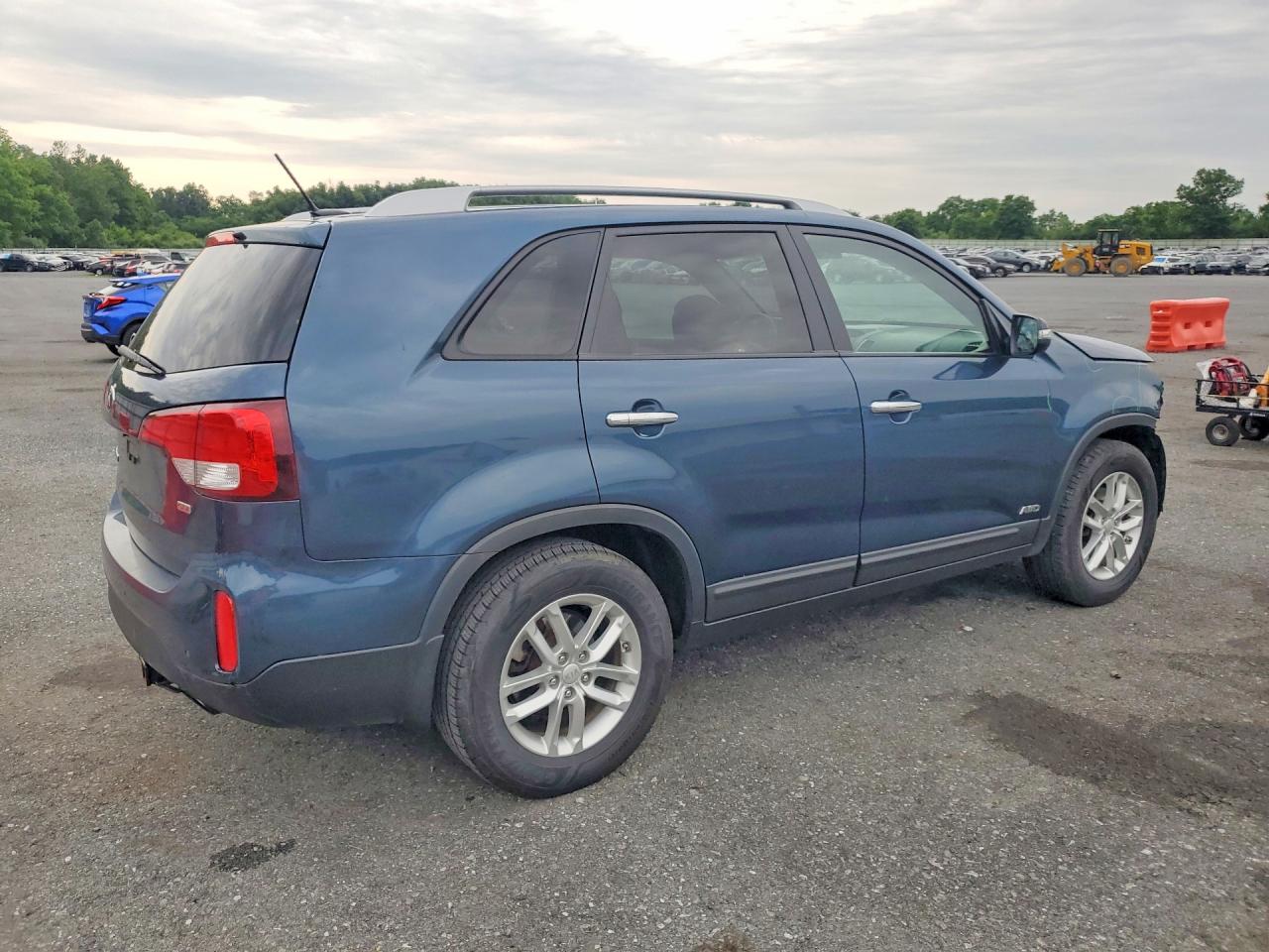 2014 Kia Sorento Lx Blue vin: 5XYKTCA63EG472618