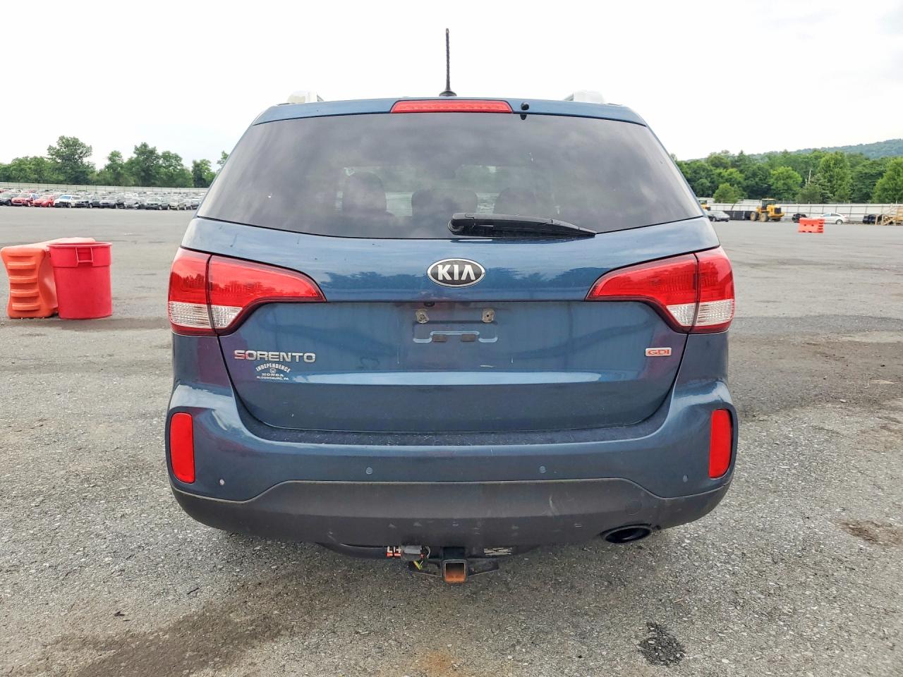 2014 Kia Sorento Lx Blue vin: 5XYKTCA63EG472618