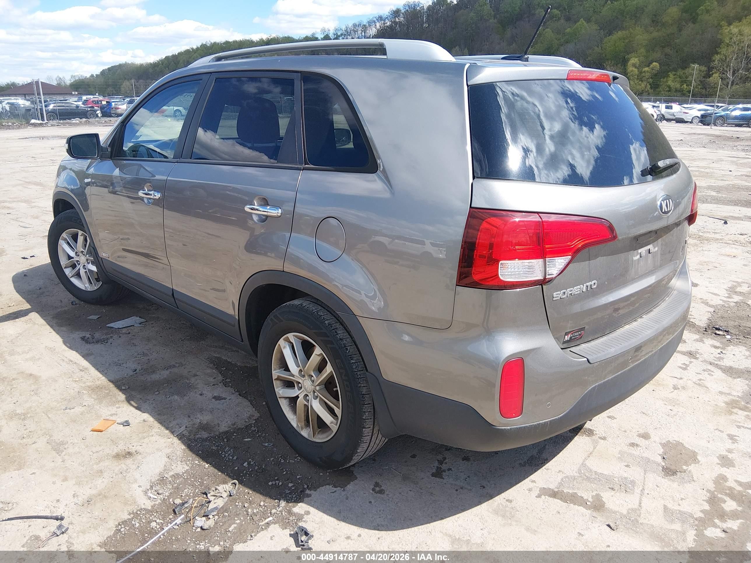 2014 Kia Sorento Lx Gray vin: 5XYKTCA63EG503785