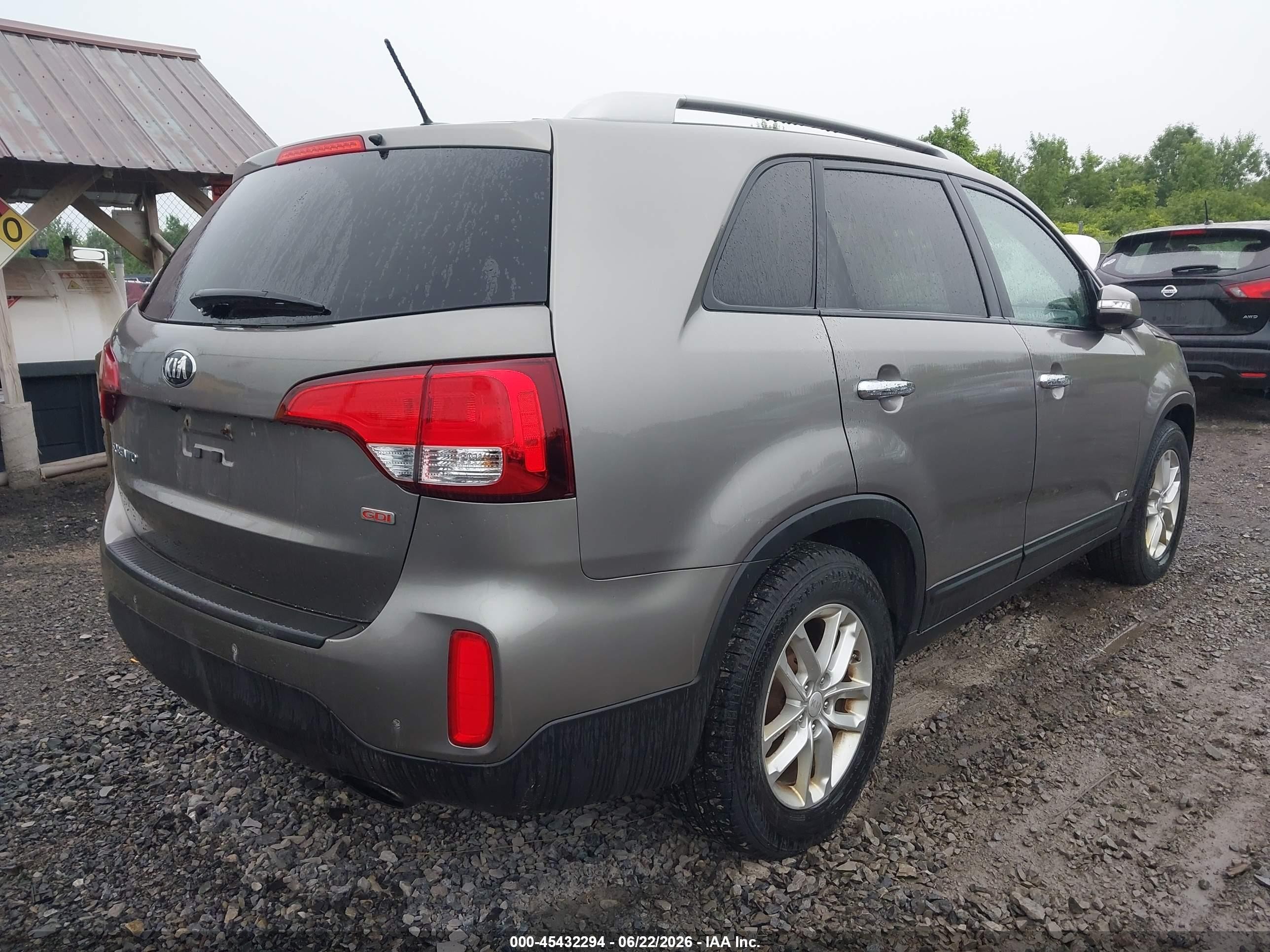 2014 Kia Sorento Lx Champagne vin: 5XYKTCA63EG522305