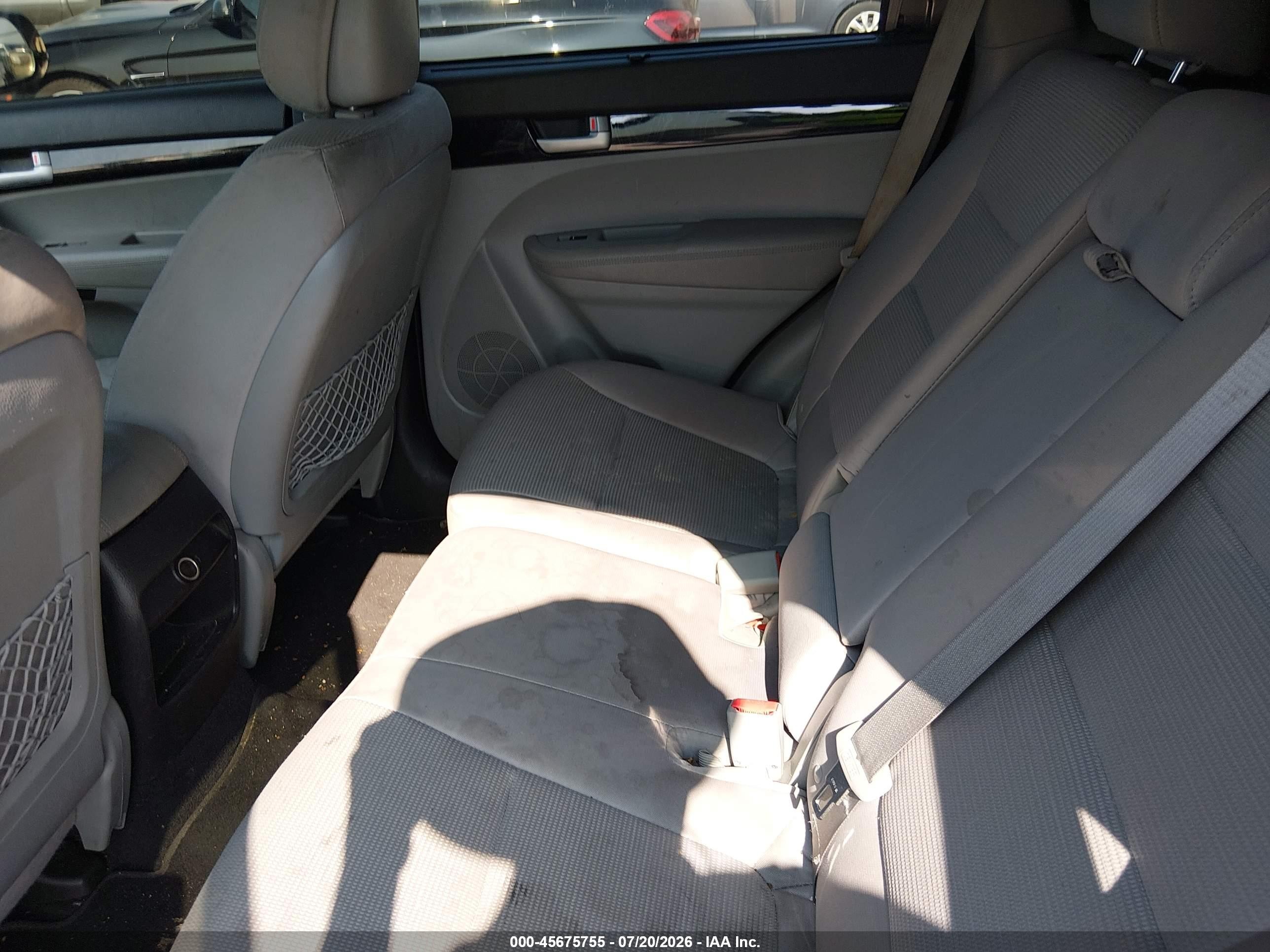 2015 Kia Sorento Lx Gray vin: 5XYKTCA63FG585017