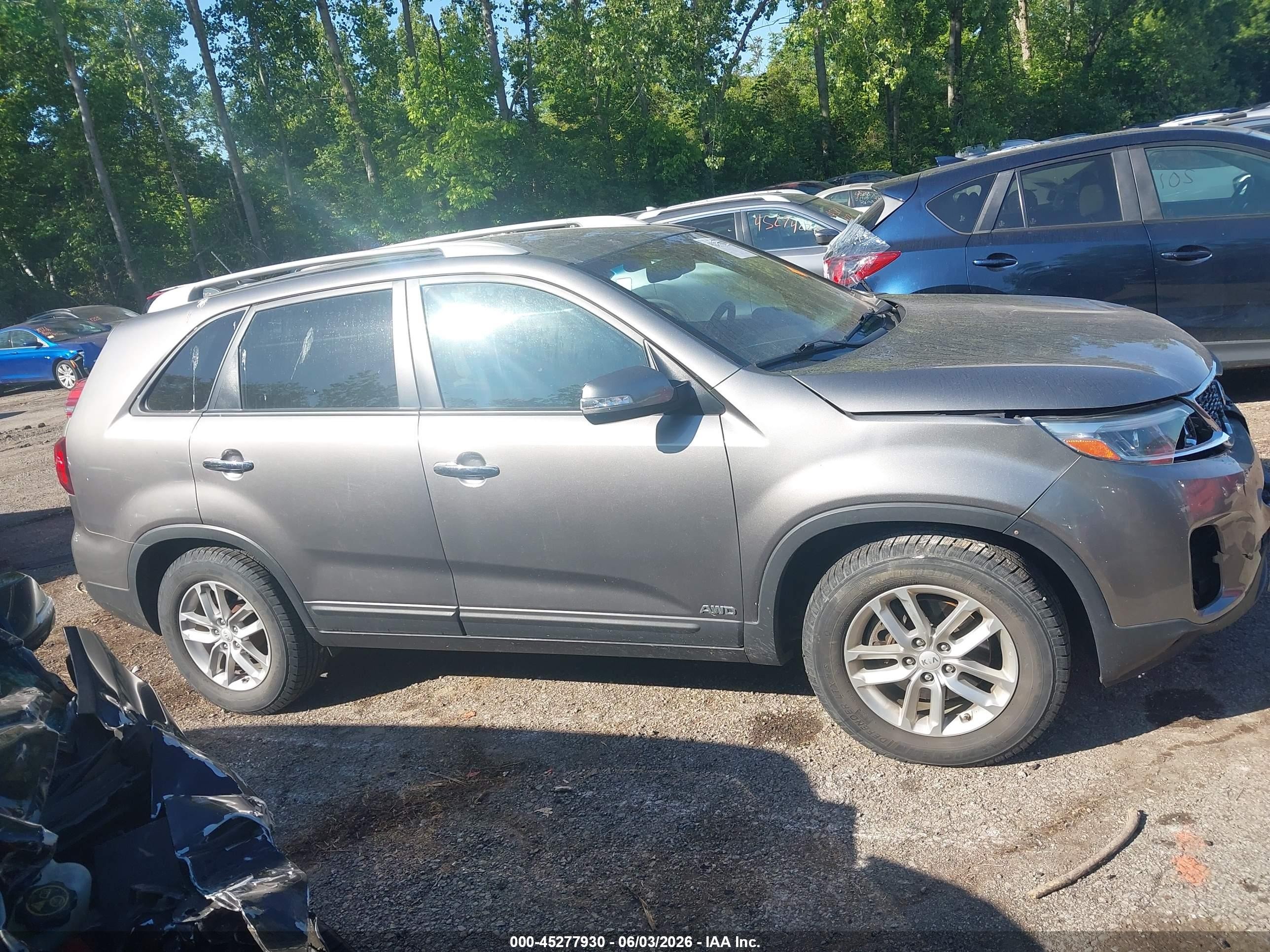 2015 Kia Sorento Lx Gray vin: 5XYKTCA63FG597538
