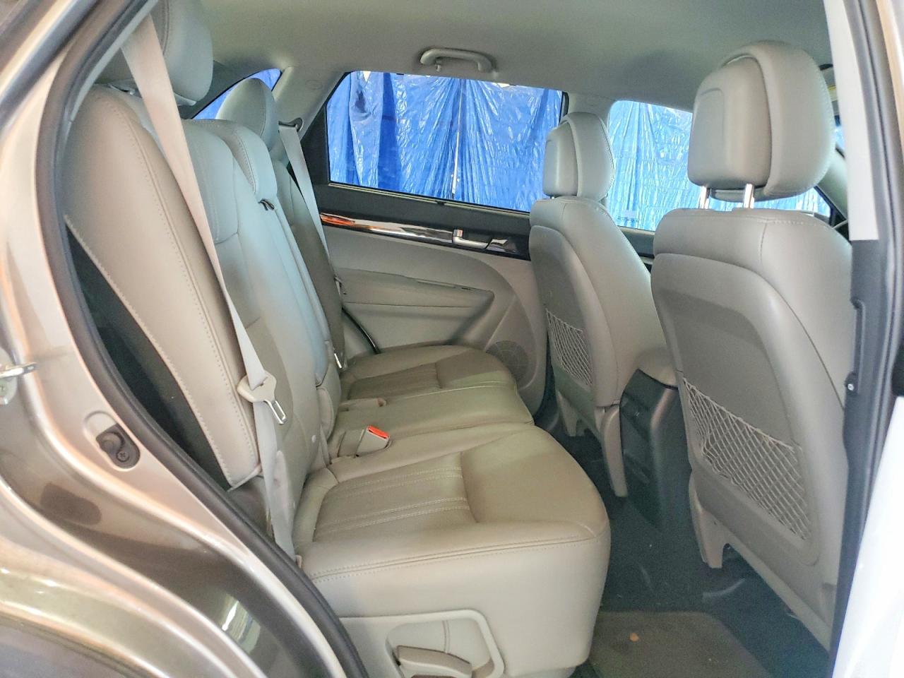 2015 Kia Sorento Lx Gray vin: 5XYKTCA63FG624267