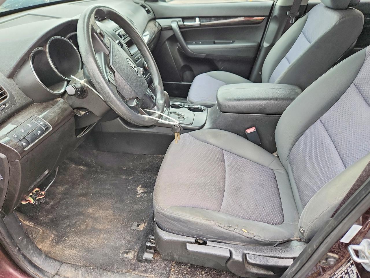 2013 Kia Sorento Lx Burgundy vin: 5XYKTCA64DG311726