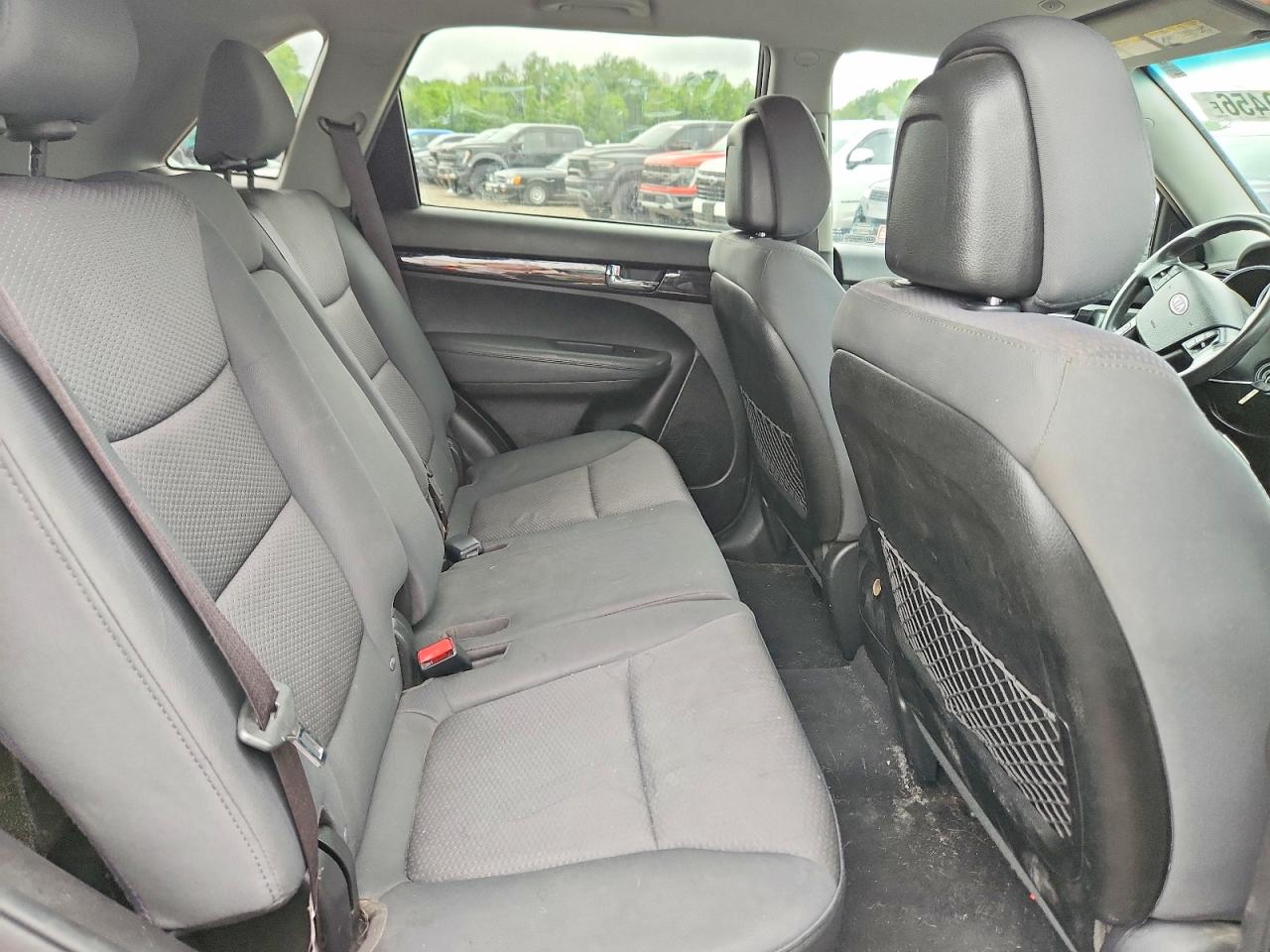 2013 Kia Sorento Lx Burgundy vin: 5XYKTCA64DG311726