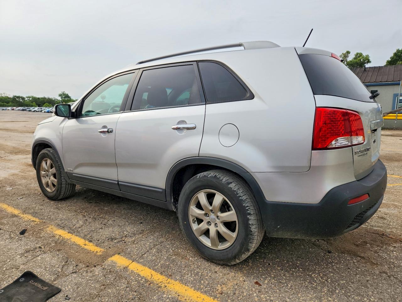 2013 Kia Sorento Lx Серебряный vin: 5XYKTCA64DG401636