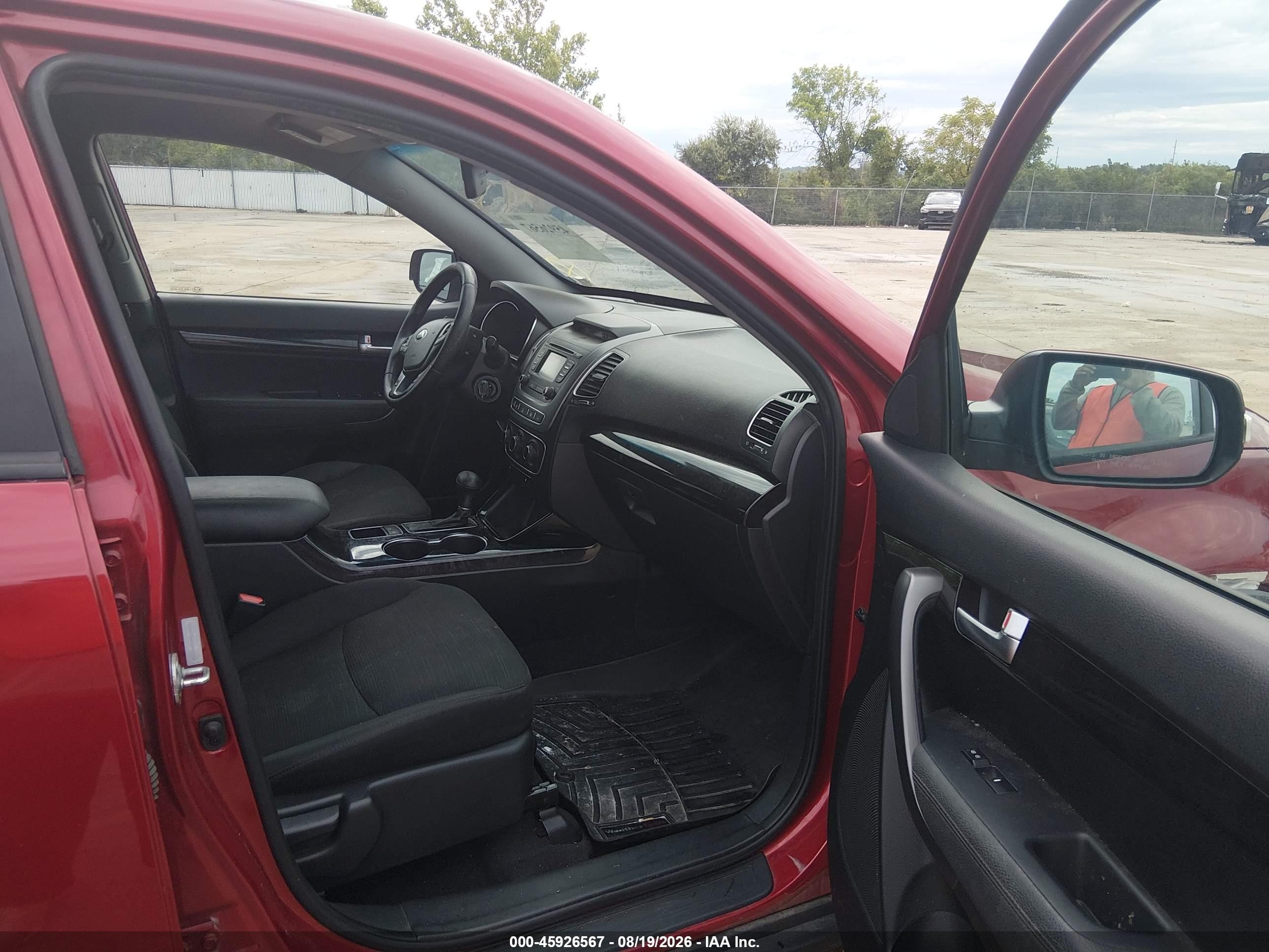 2014 Kia Sorento Lx Красный vin: 5XYKTCA64EG469310