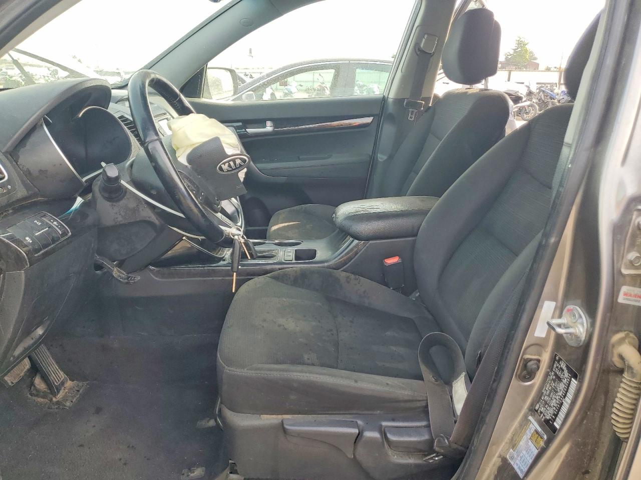 2014 Kia Sorento Lx Серый vin: 5XYKTCA64EG506856