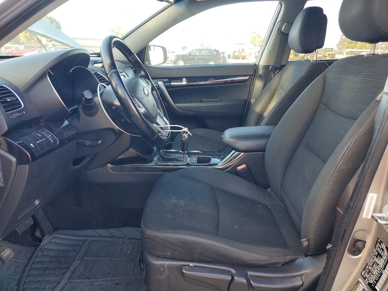 2015 Kia Sorento Lx Gray vin: 5XYKTCA64FG560255