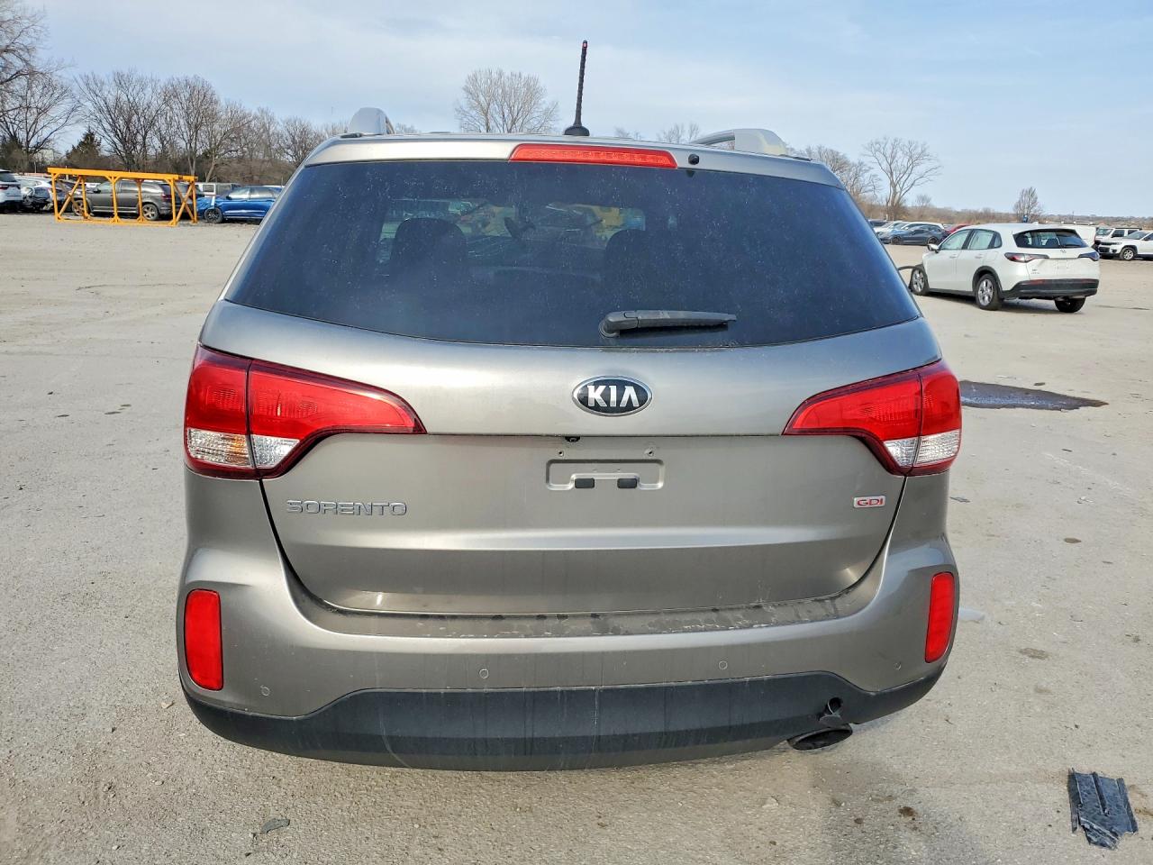 2015 Kia Sorento Lx Gray vin: 5XYKTCA64FG584930