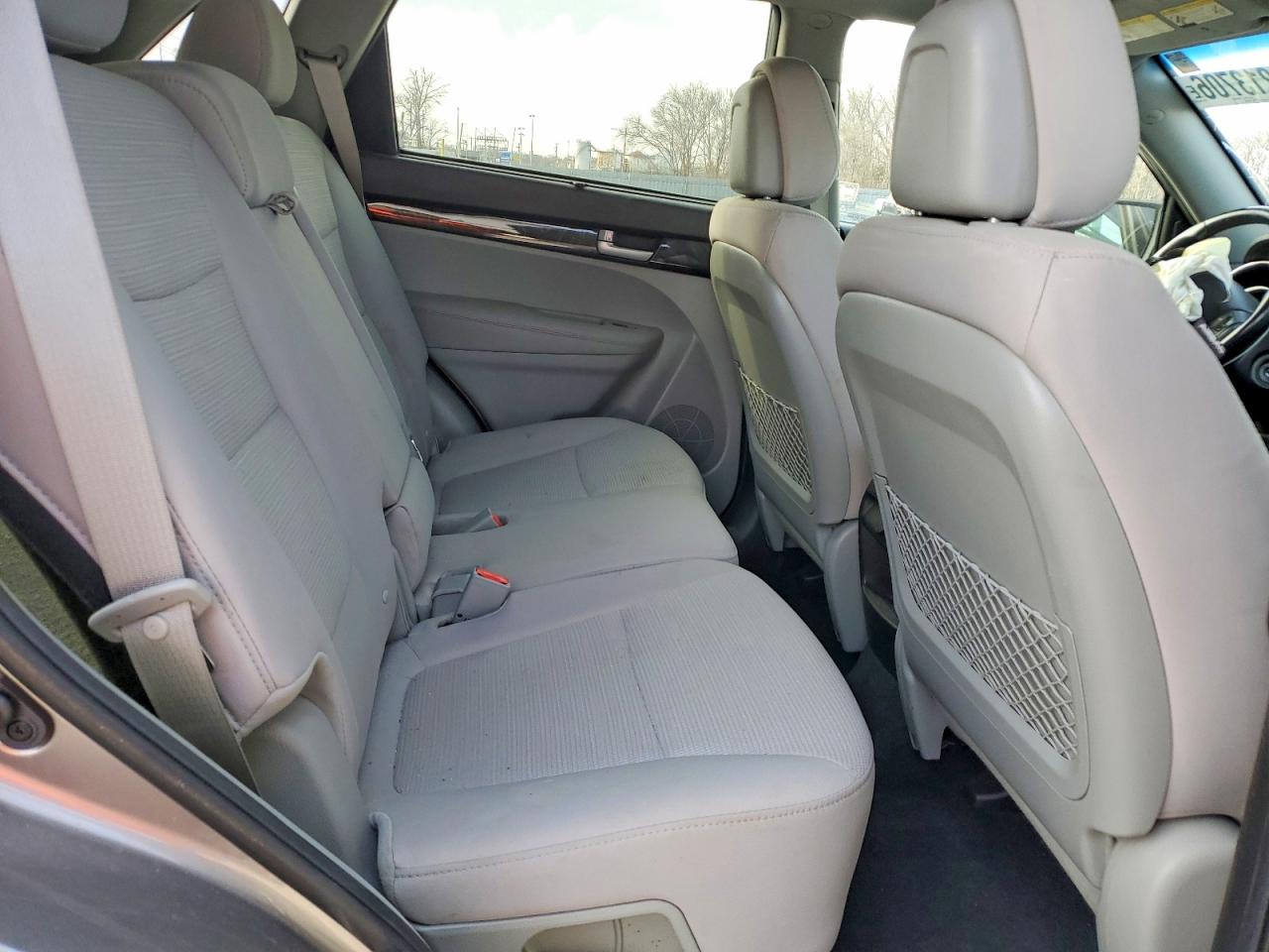 2015 Kia Sorento Lx Gray vin: 5XYKTCA64FG584930