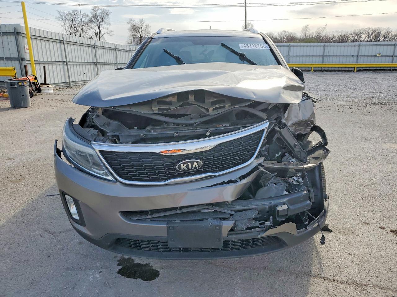 2015 Kia Sorento Lx Gray vin: 5XYKTCA64FG584930