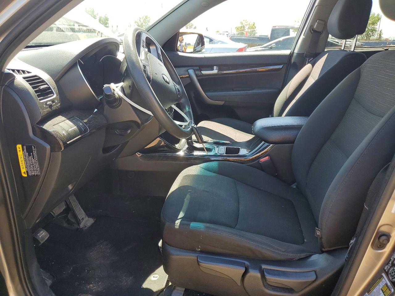 2015 Kia Sorento Lx Silver vin: 5XYKTCA64FG645290