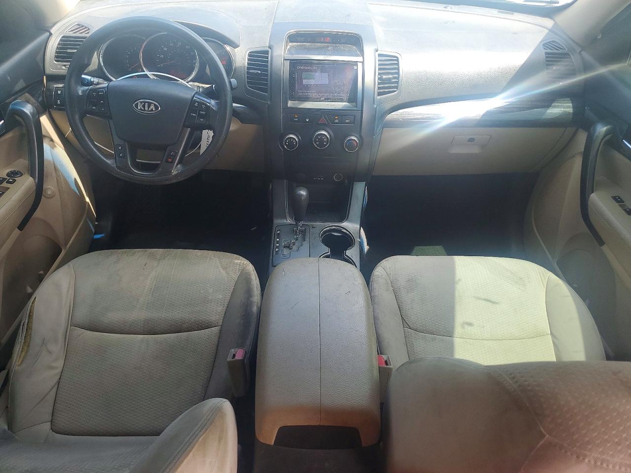 2012 Kia Sorento Lx Белый vin: 5XYKTCA65CG308350