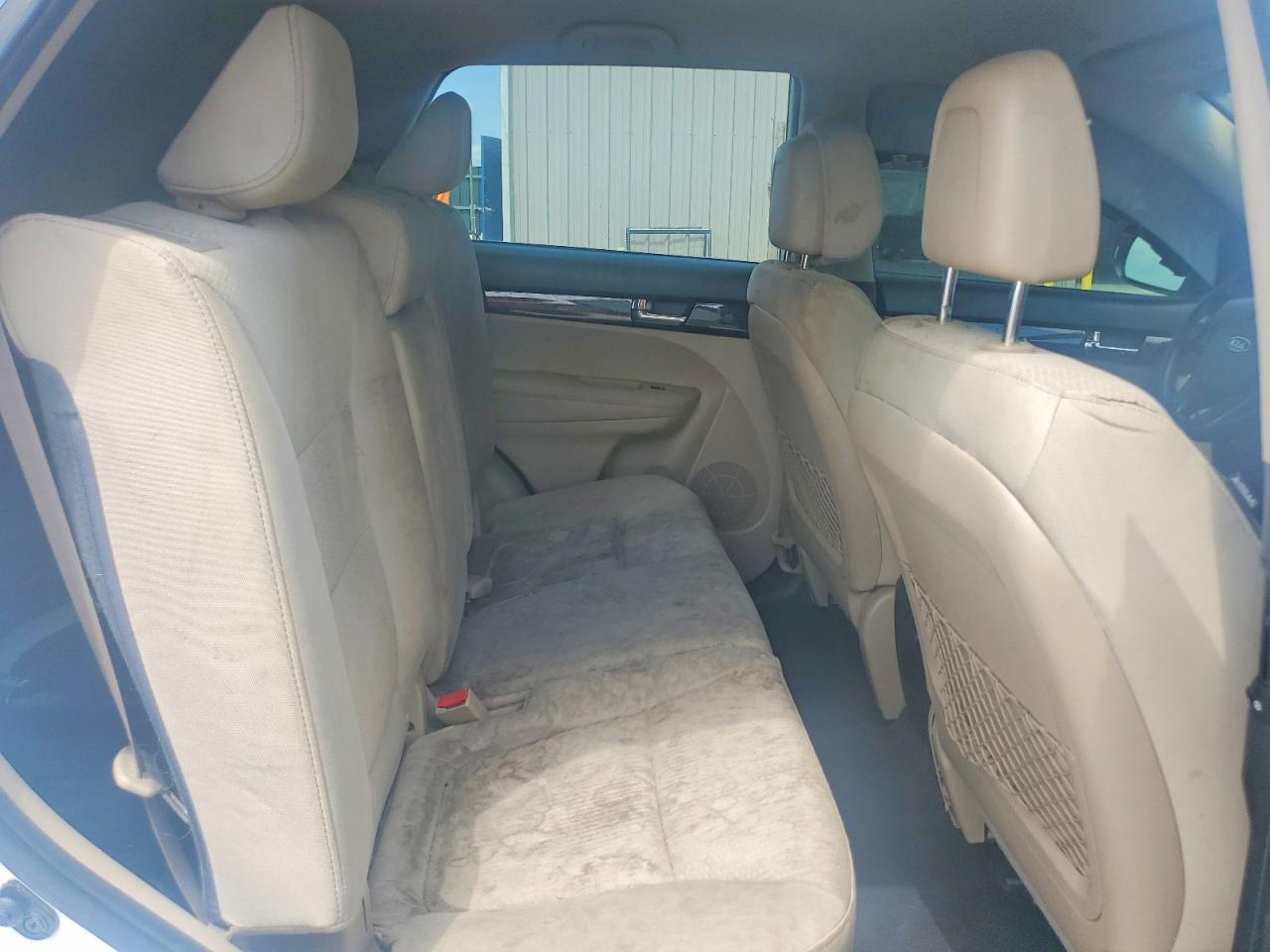 2012 Kia Sorento Lx Белый vin: 5XYKTCA65CG308350