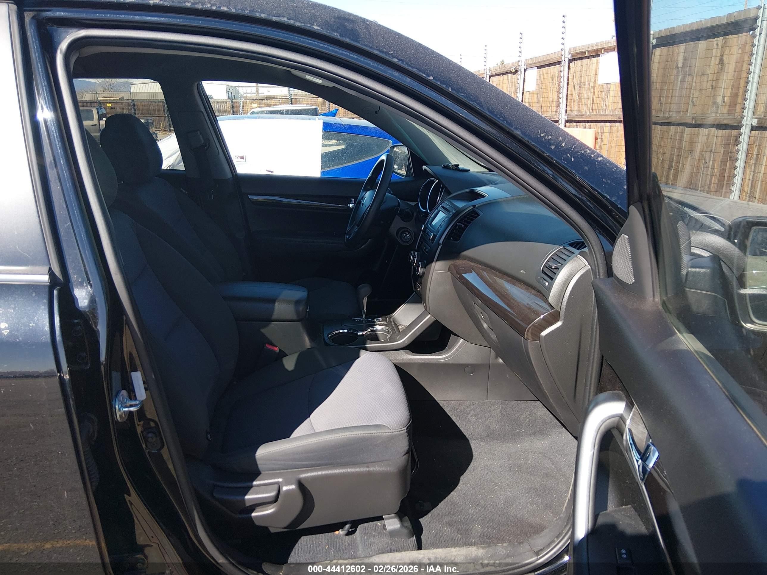 2013 Kia Sorento Lx Black vin: 5XYKTCA65DG313422