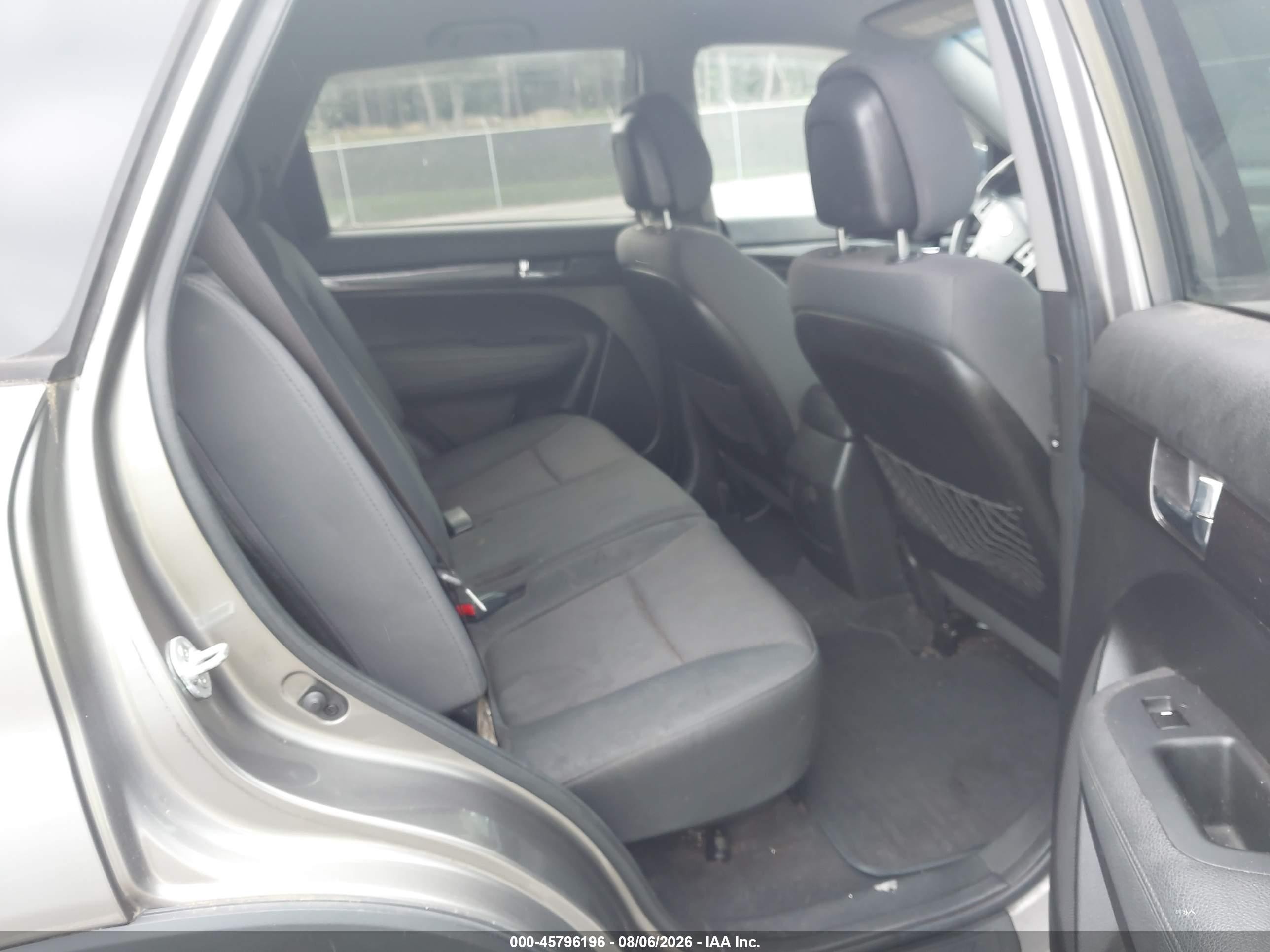 2013 Kia Sorento Lx Коричневый vin: 5XYKTCA65DG341852