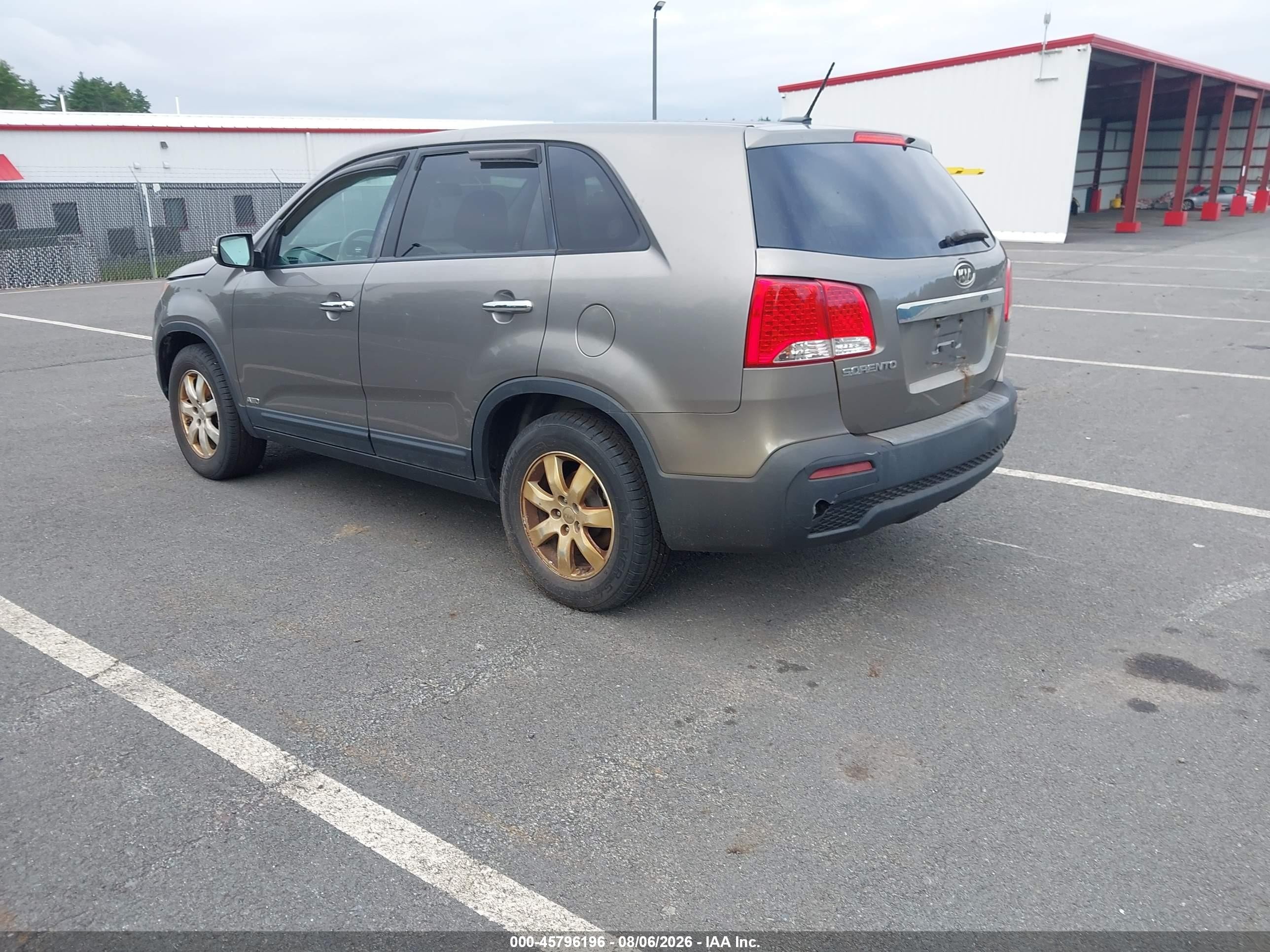 2013 Kia Sorento Lx Коричневый vin: 5XYKTCA65DG341852