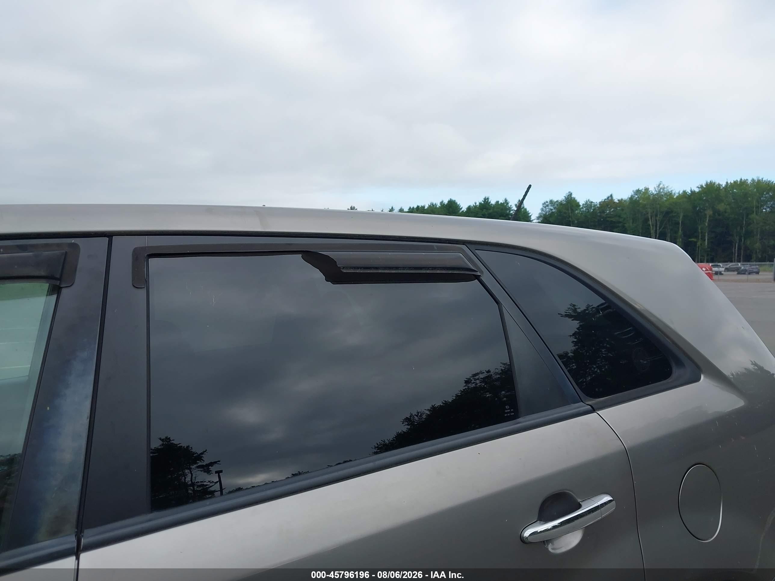 2013 Kia Sorento Lx Коричневый vin: 5XYKTCA65DG341852