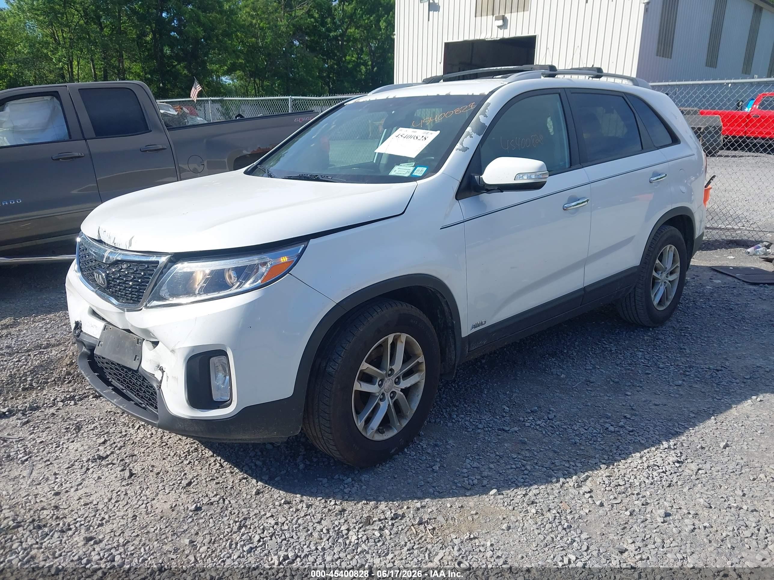 2014 Kia Sorento Lx White vin: 5XYKTCA65EG455240