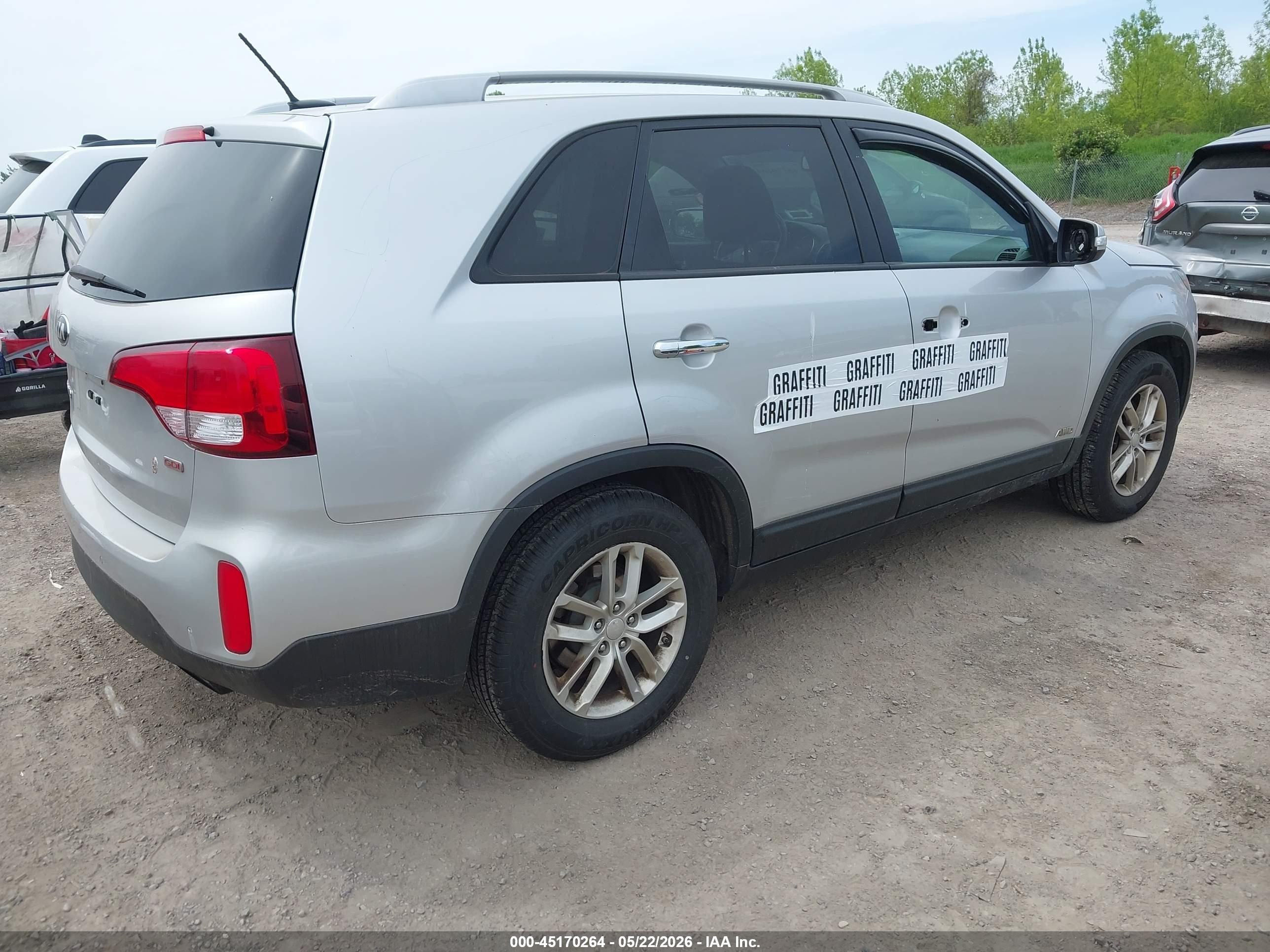 2014 Kia Sorento Lx Silver vin: 5XYKTCA65EG541826