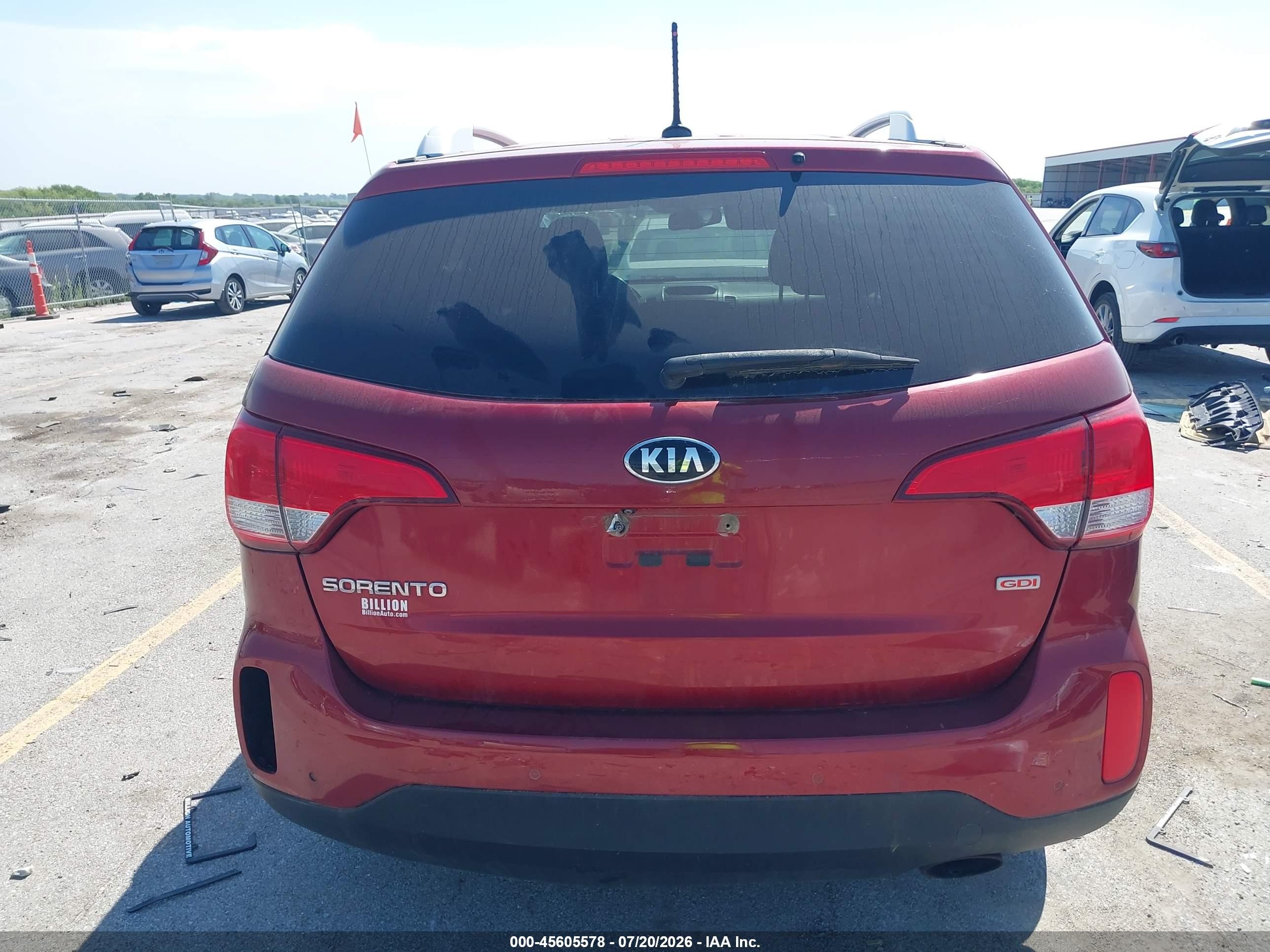 2014 Kia Sorento Lx Red vin: 5XYKTCA65EG544144