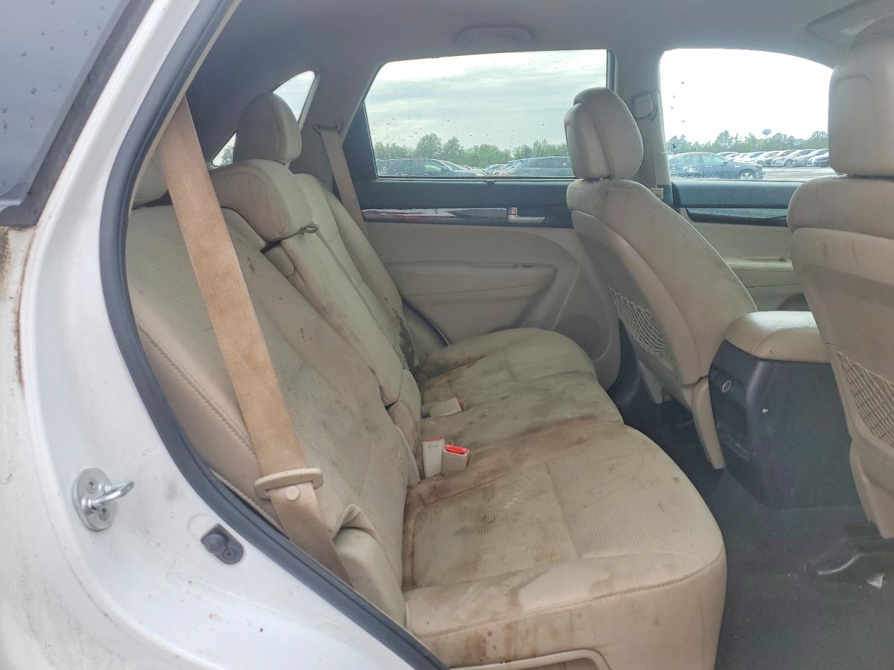 2015 Kia Sorento Lx White vin: 5XYKTCA65FG607809