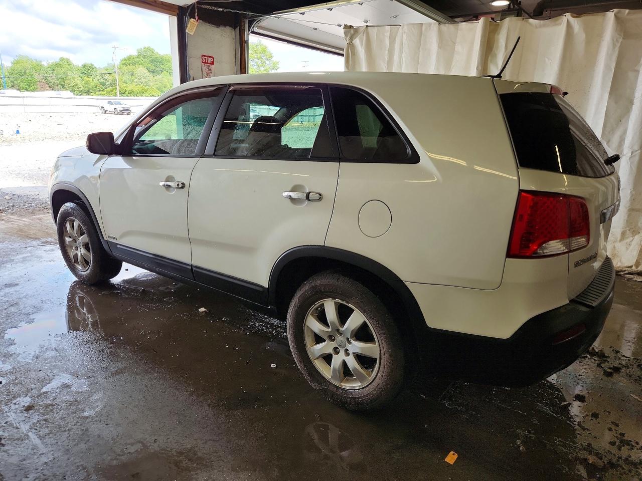 2012 Kia Sorento Lx Белый vin: 5XYKTCA67CG221369