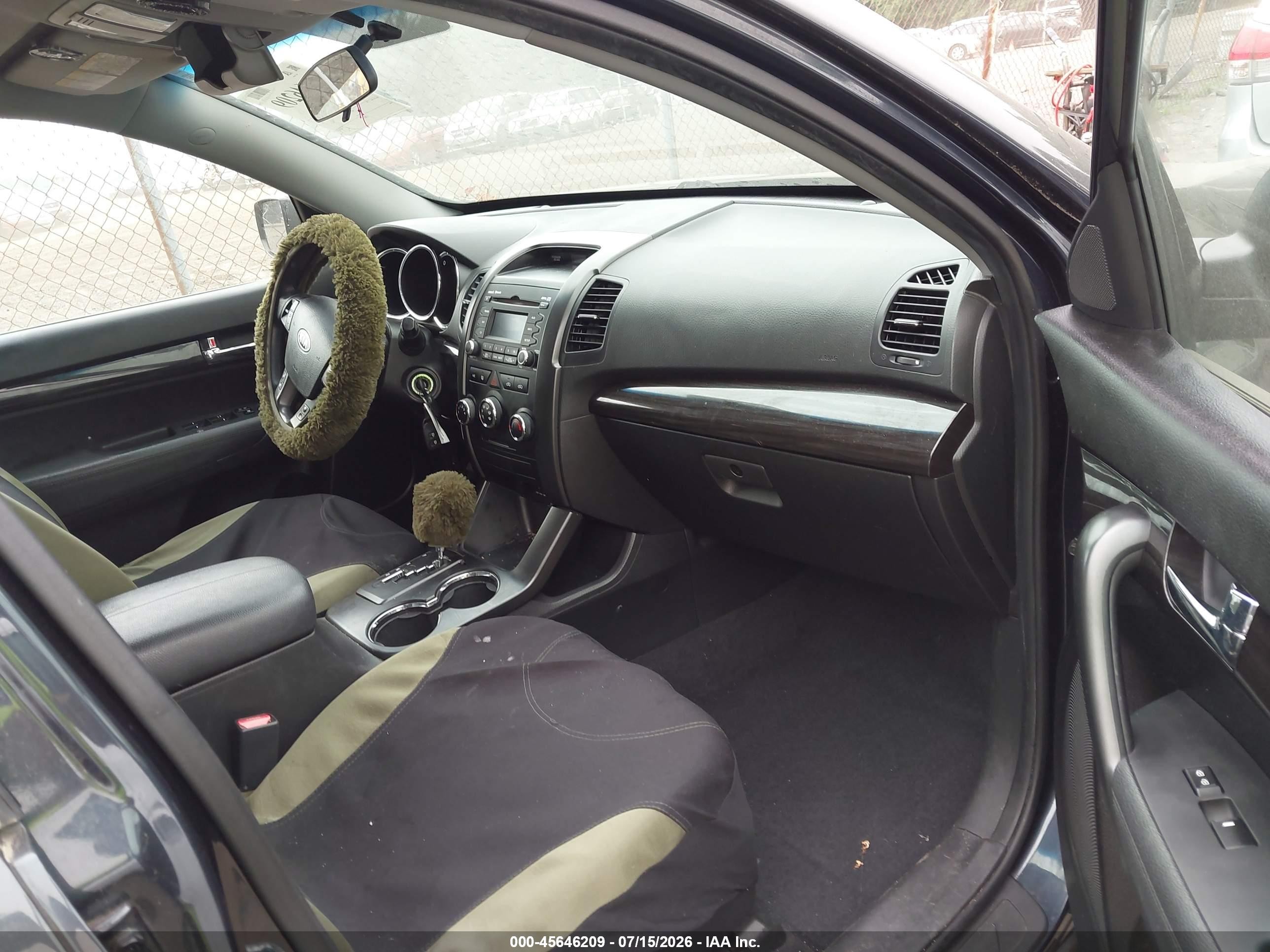 2013 Kia Sorento Lx Gray vin: 5XYKTCA67DG324907