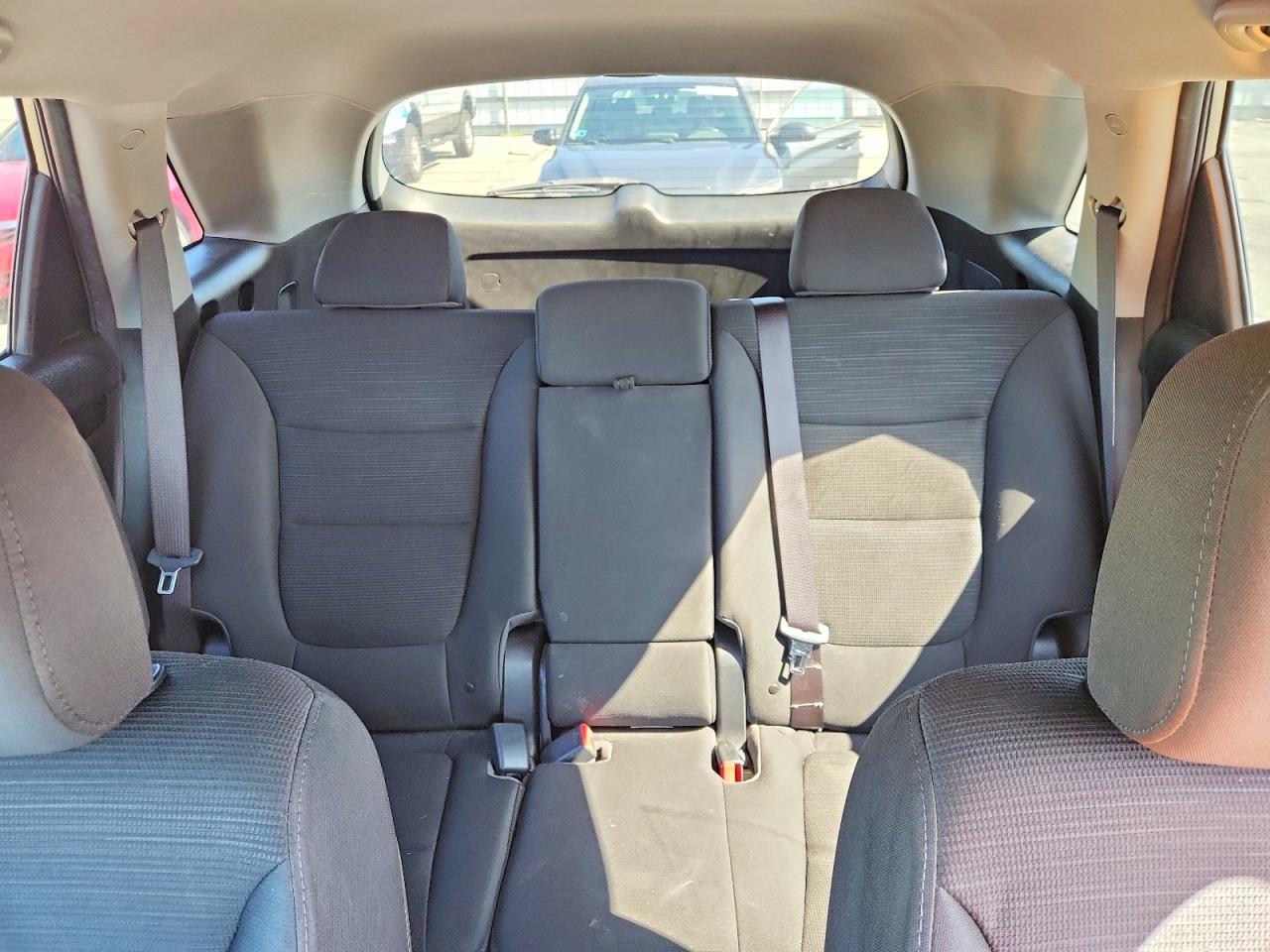 2015 Kia Sorento Lx Серый vin: 5XYKTCA67FG560315