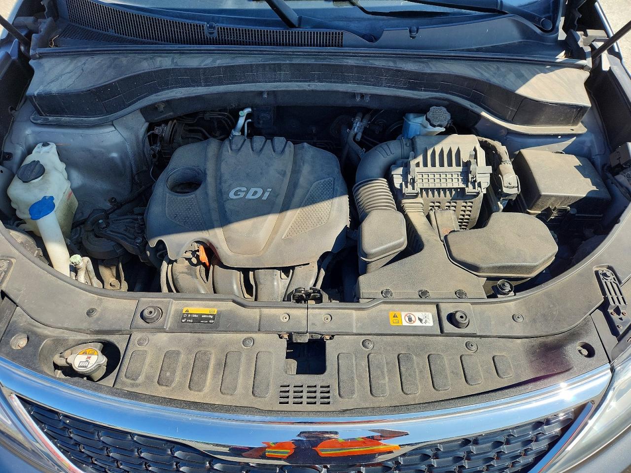 2015 Kia Sorento Lx Серый vin: 5XYKTCA67FG560315