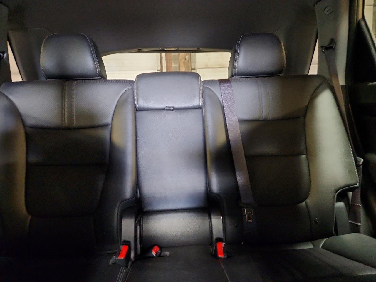2015 Kia Sorento Lx Silver vin: 5XYKTCA67FG616785