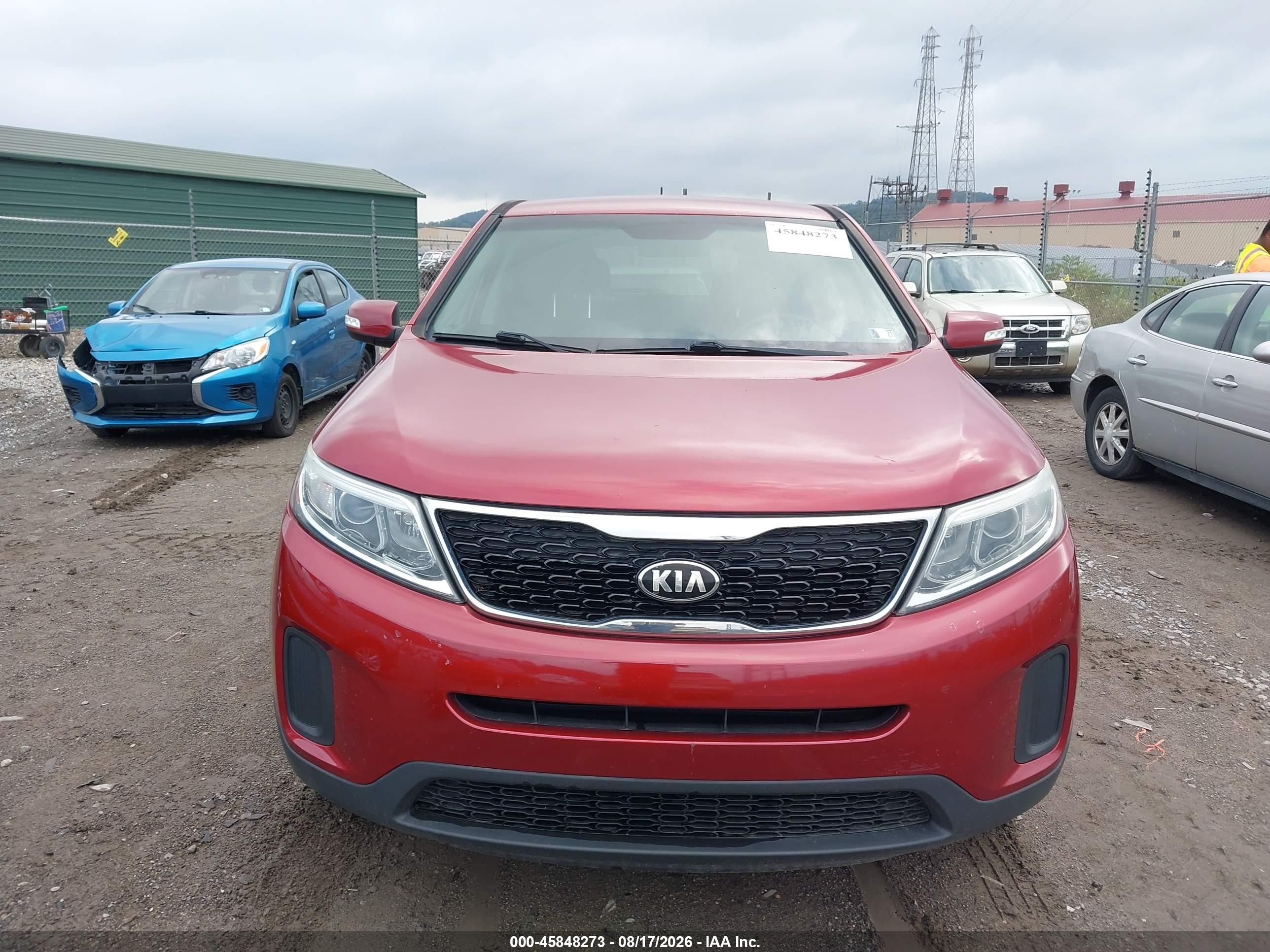 2015 Kia Sorento Lx Red vin: 5XYKTCA67FG649382