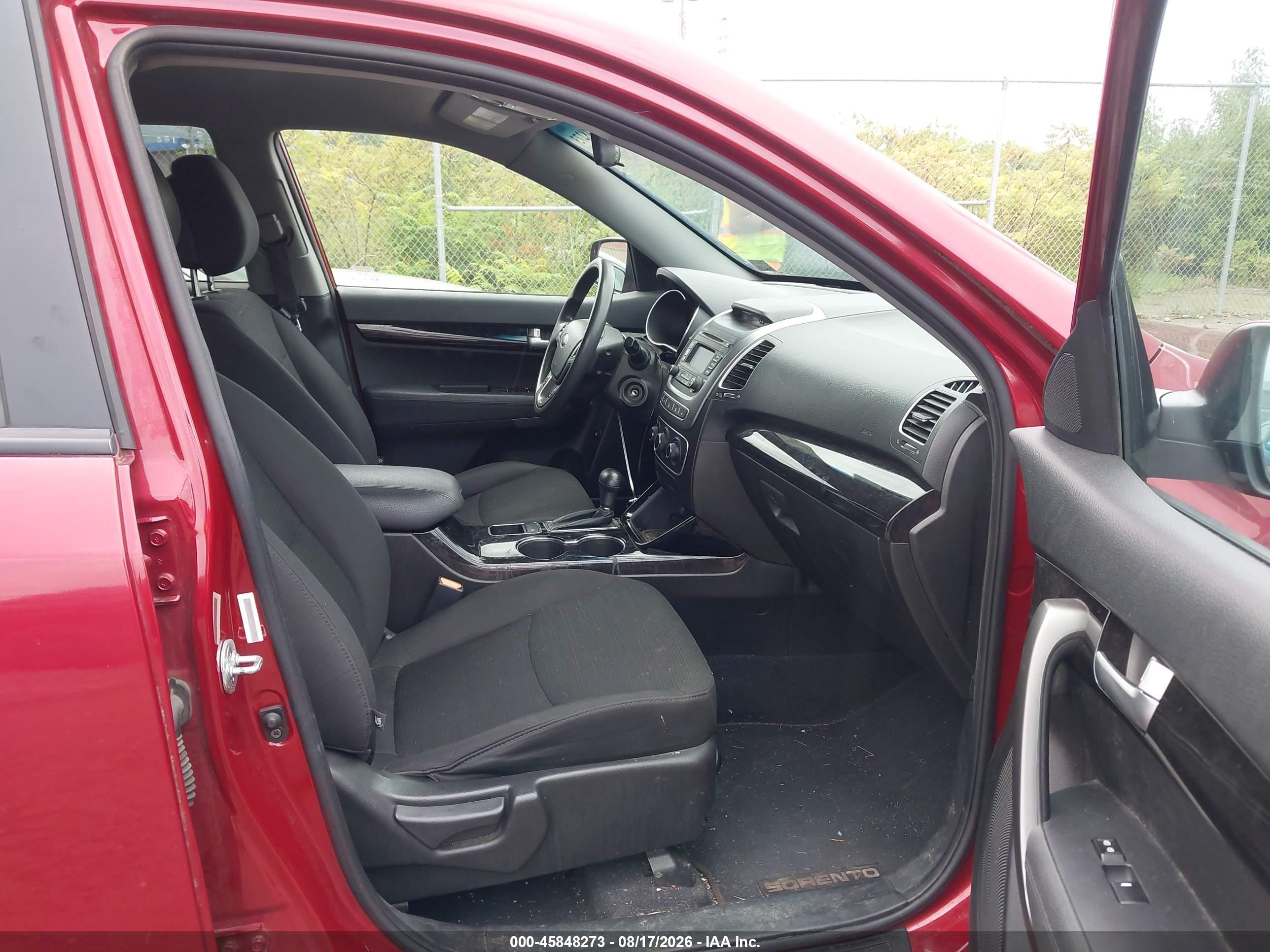 2015 Kia Sorento Lx Red vin: 5XYKTCA67FG649382