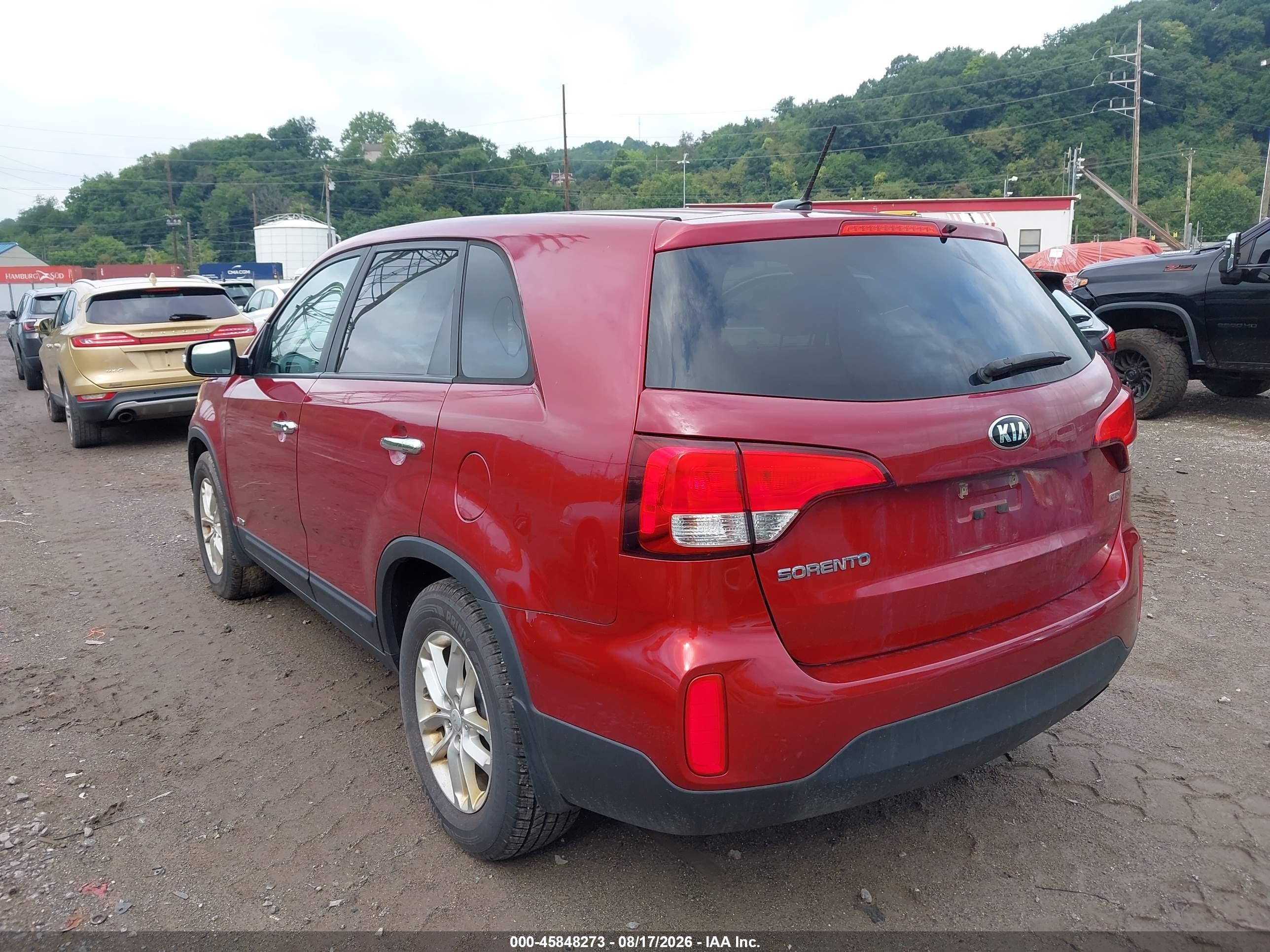 2015 Kia Sorento Lx Red vin: 5XYKTCA67FG649382