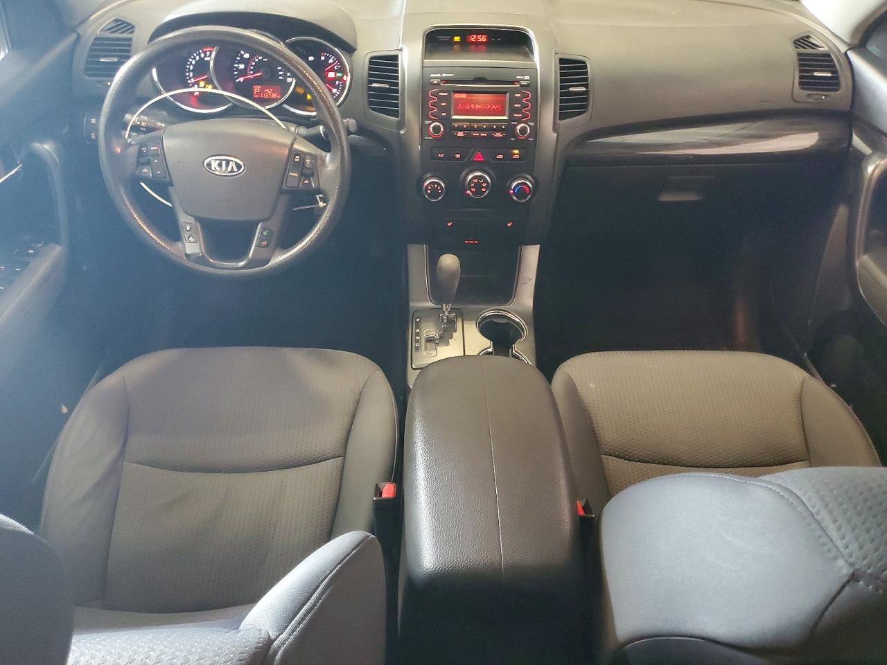 2012 Kia Sorento Lx Red vin: 5XYKTCA68CG243042
