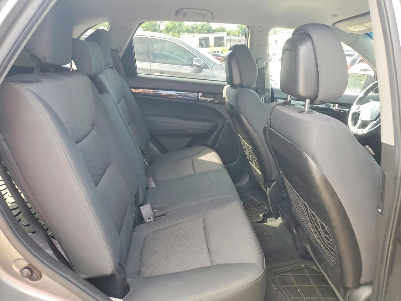 2013 Kia Sorento Lx Tan vin: 5XYKTCA68DG322289