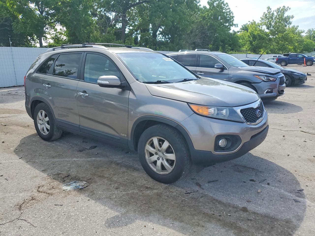 2013 Kia Sorento Lx Tan vin: 5XYKTCA68DG322289