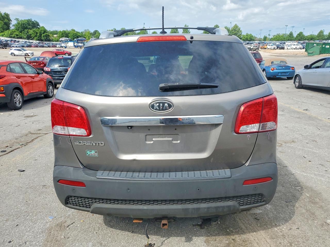 2013 Kia Sorento Lx Tan vin: 5XYKTCA68DG322289