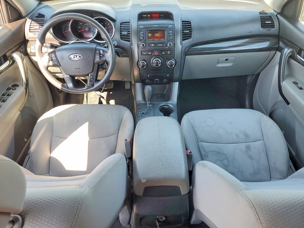 2013 Kia Sorento Lx Silver vin: 5XYKTCA68DG343837